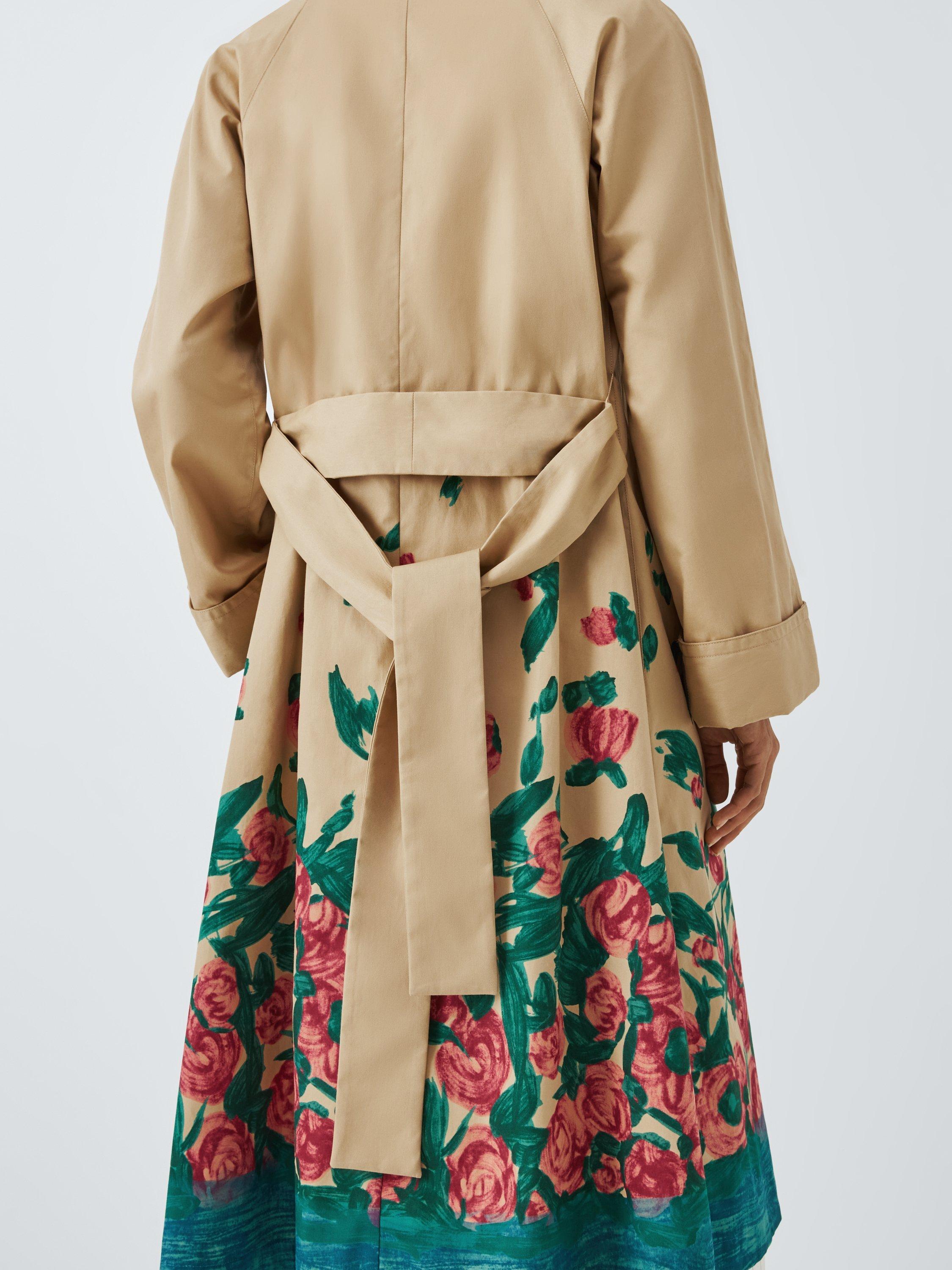 Product image 6 of 6, which shows Weekend MaxMara Pesco Water Repellent Trench Coat, Beige/Multi, 10