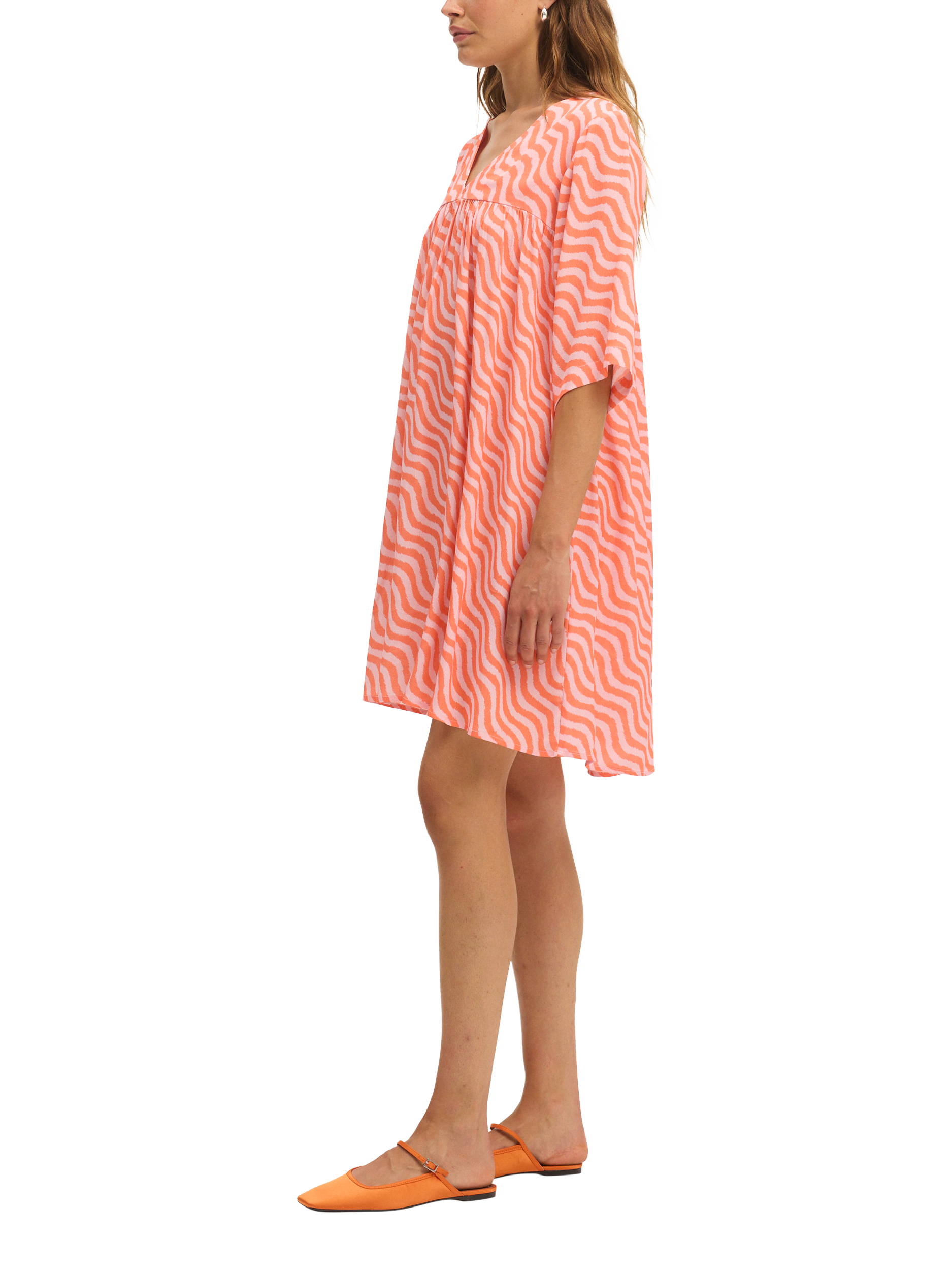 Product image 2 of 3, which shows SUMMERY Copenhagen Carol Geometric Mini Dress, Camellia 652, XS