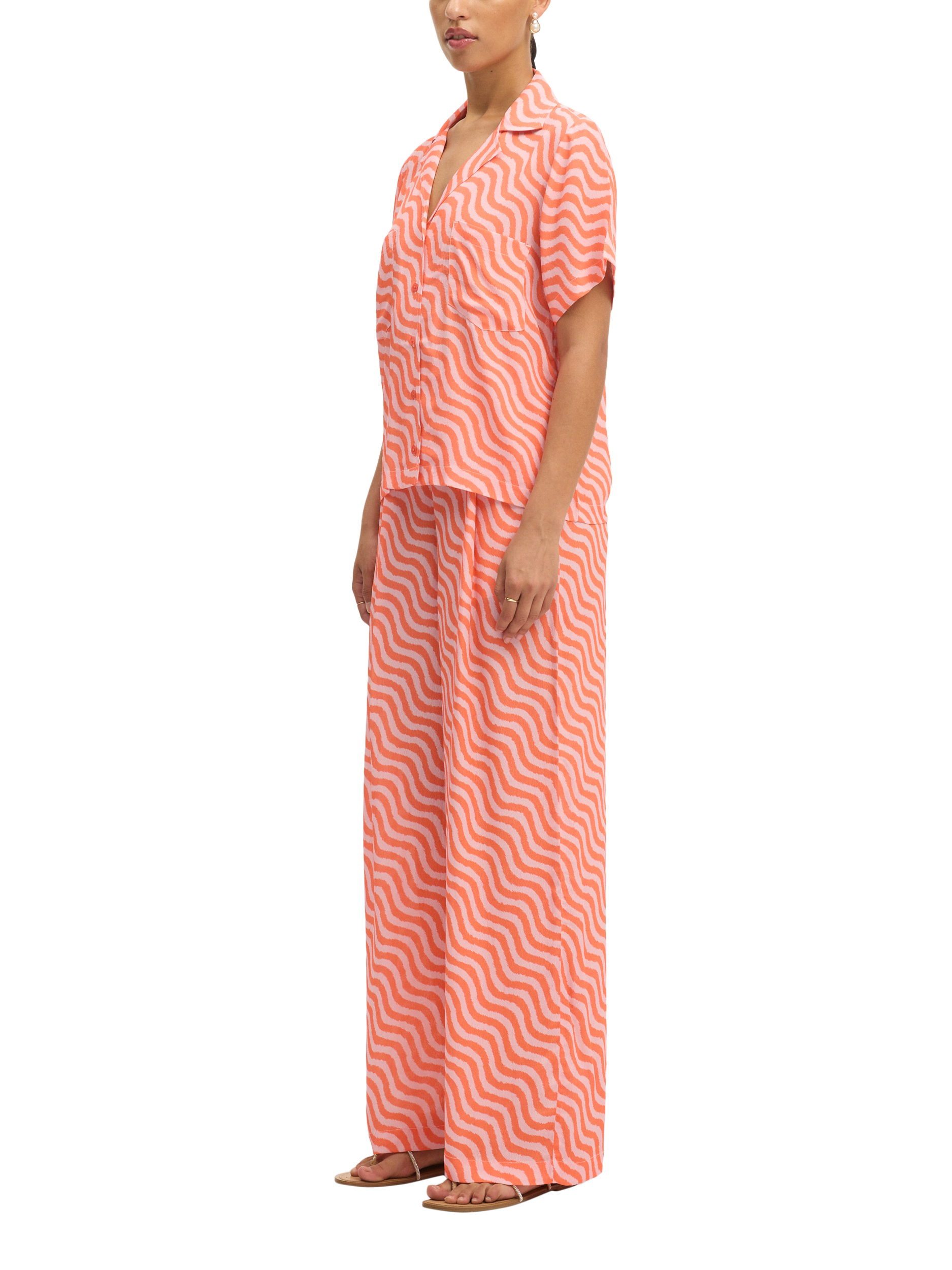Product image 2 of 3, which shows SUMMERY Copenhagen Carol Geometric Shirt, Camellia 652, XS