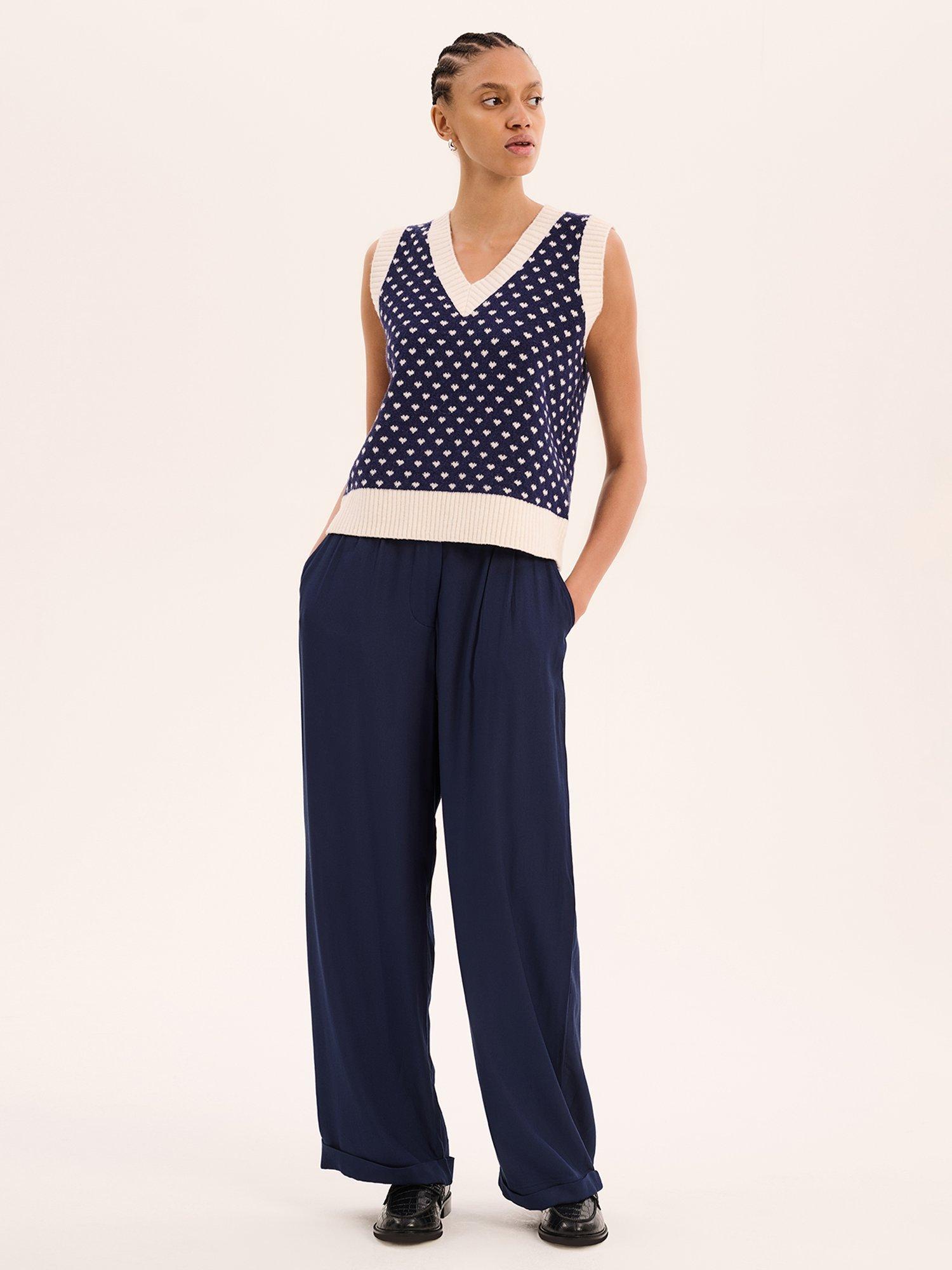 OMNES Trinny Heart Sleeveless Jumper, Navy
