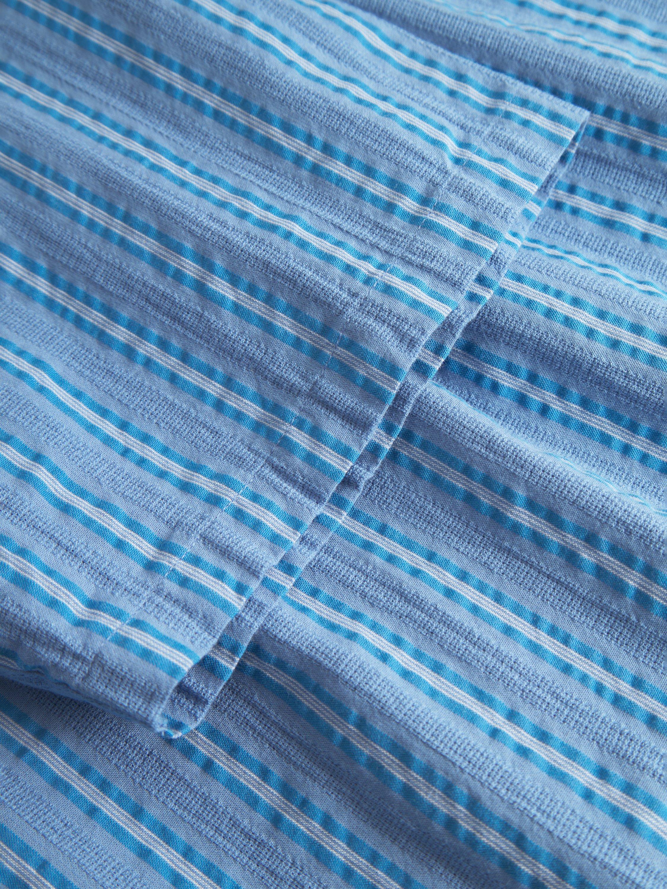 Product image 5 of 5, which shows forét Peer Organic Cotton Regular Fit Textured Shirt, Blue, M