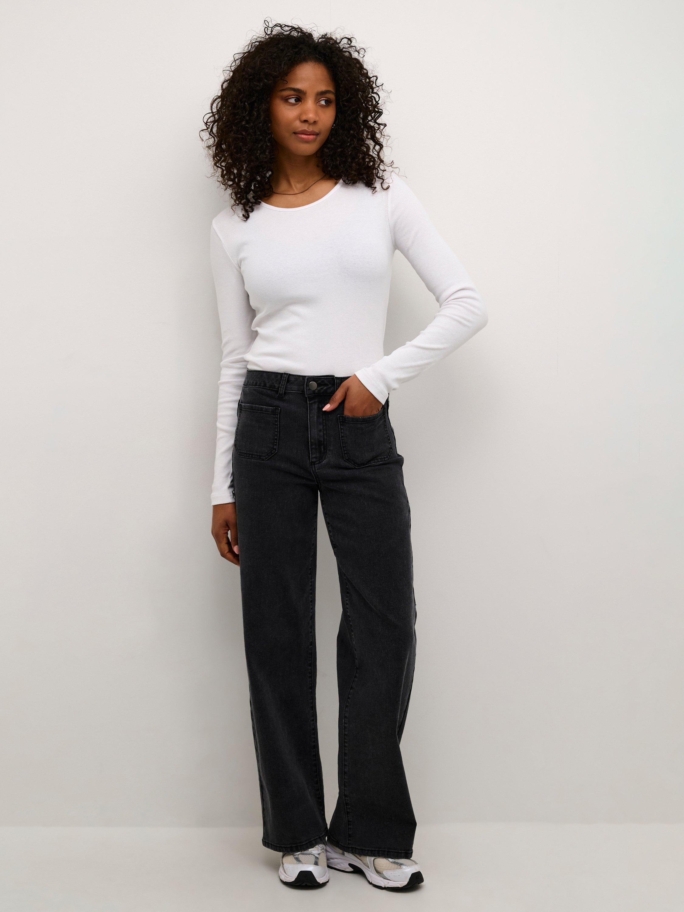 Product image 3 of 6, which shows KAFFE Carna Long Sleeve Slim Fit T-Shirt, Optical White, XS