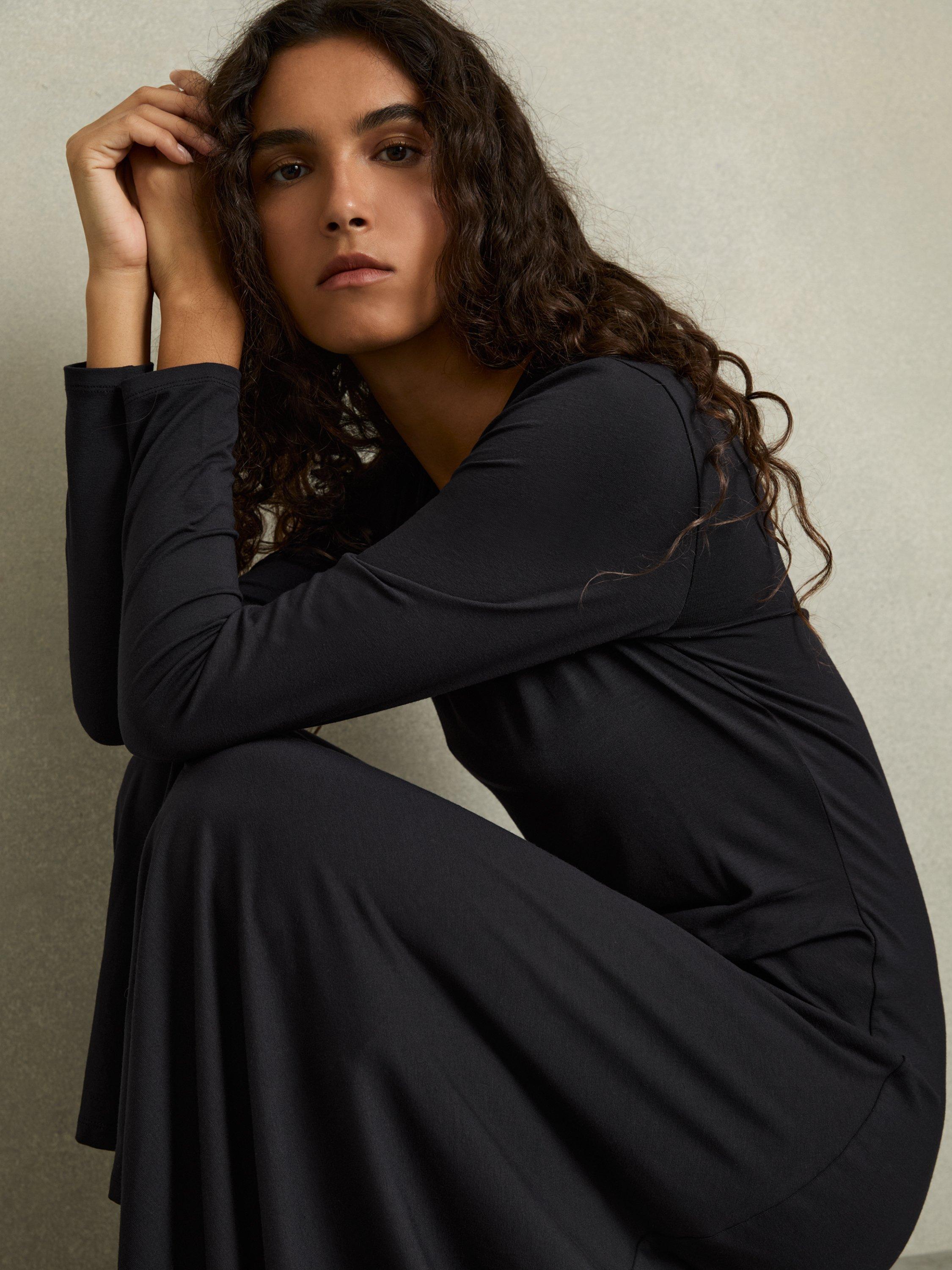 Product image 4 of 5, which shows Reiss Ivy Ruched Jersey Midi Dress, Navy, 10