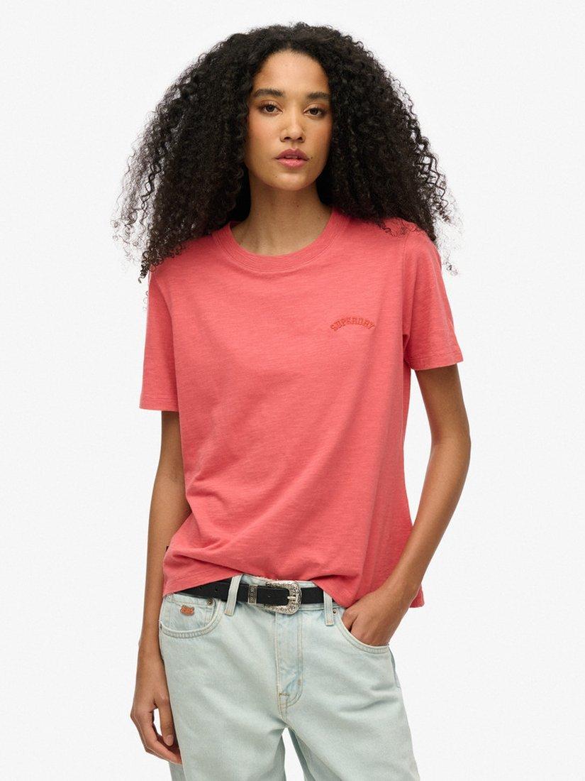 Product image 1 of 5, which shows Superdry Essential Logo Washed T-Shirt, Holly Berry Red, 8