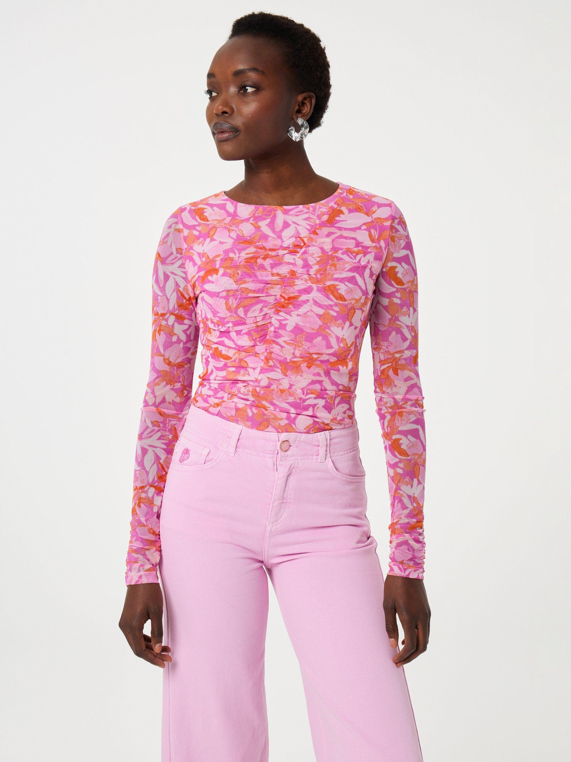 Product image 2 of 4, which shows Fabienne Chapot Hayley Wide Leg Crop Jeans, Pink, 26