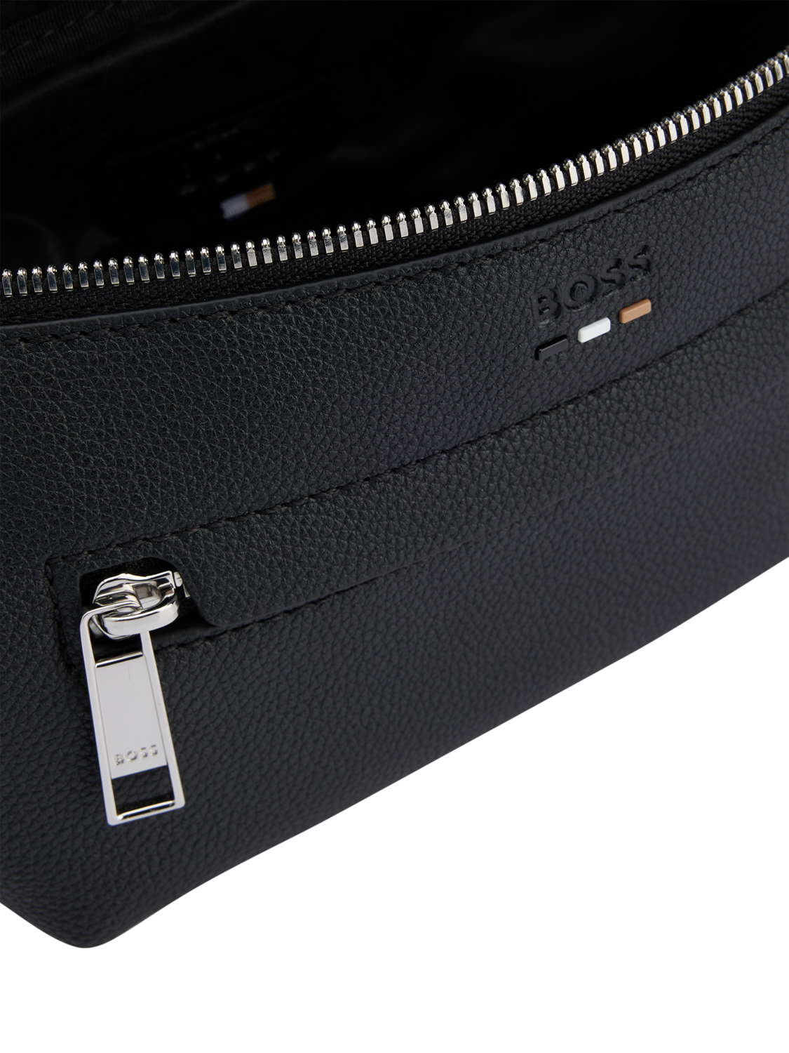 Product image 3 of 4, which shows 4063542802125 BK One