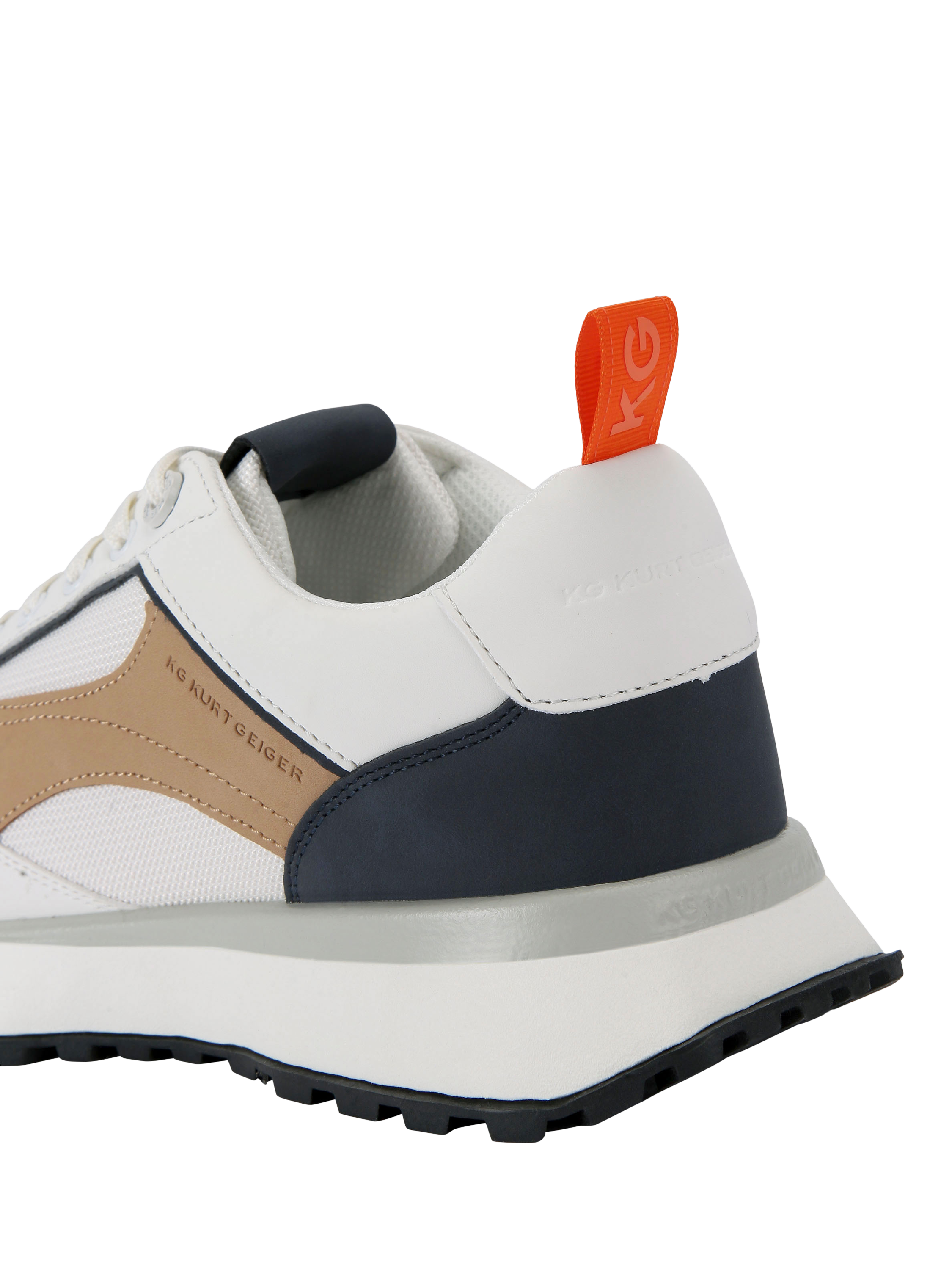 Product image 4 of 11, which shows KAI Trainerswm WHMU 6