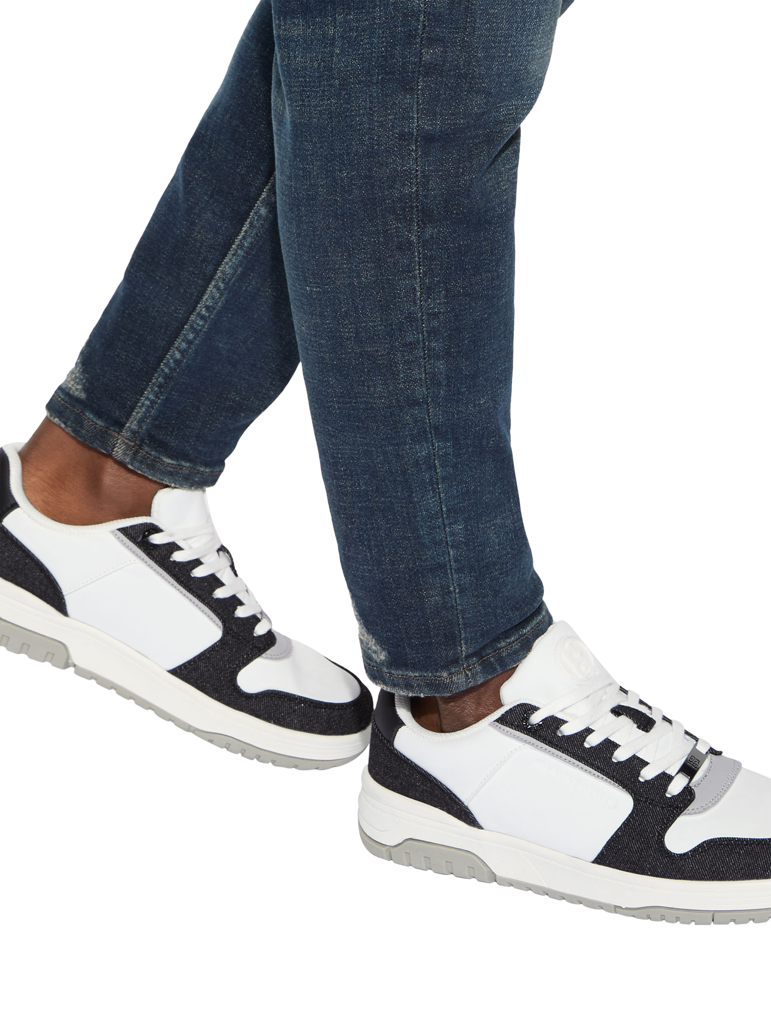 Product image 2 of 4, which shows KG Kurt Geiger Ryder 2 Lace Up Trainers, White, 6