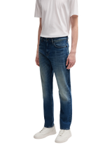 Slim Fit