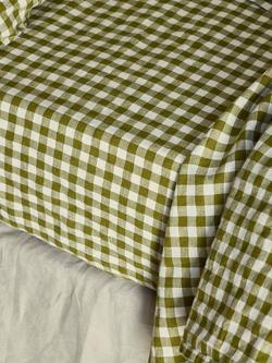 Piglet in Bed Gingham Linen Blend Fitted Sheet, Botanical Green