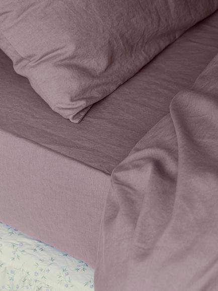 Piglet in Bed Linen Blend Fitted Sheet, Elderberry