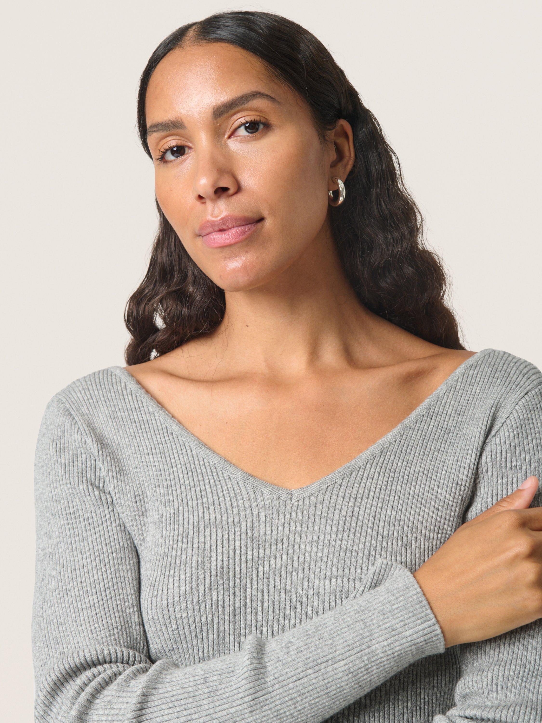 Product image 4 of 6, which shows Soaked In Luxury Sanja Wide V-Neck Jumper, Porpoise Melange, XS