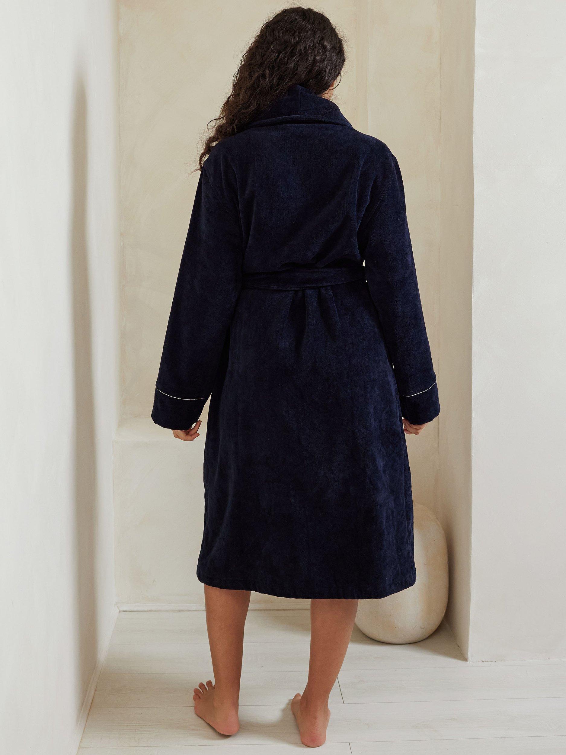 Product image 4 of 5, which shows Chelsea Peers Towelling Satin Tipped Dressing Gown, Navy, 6-8