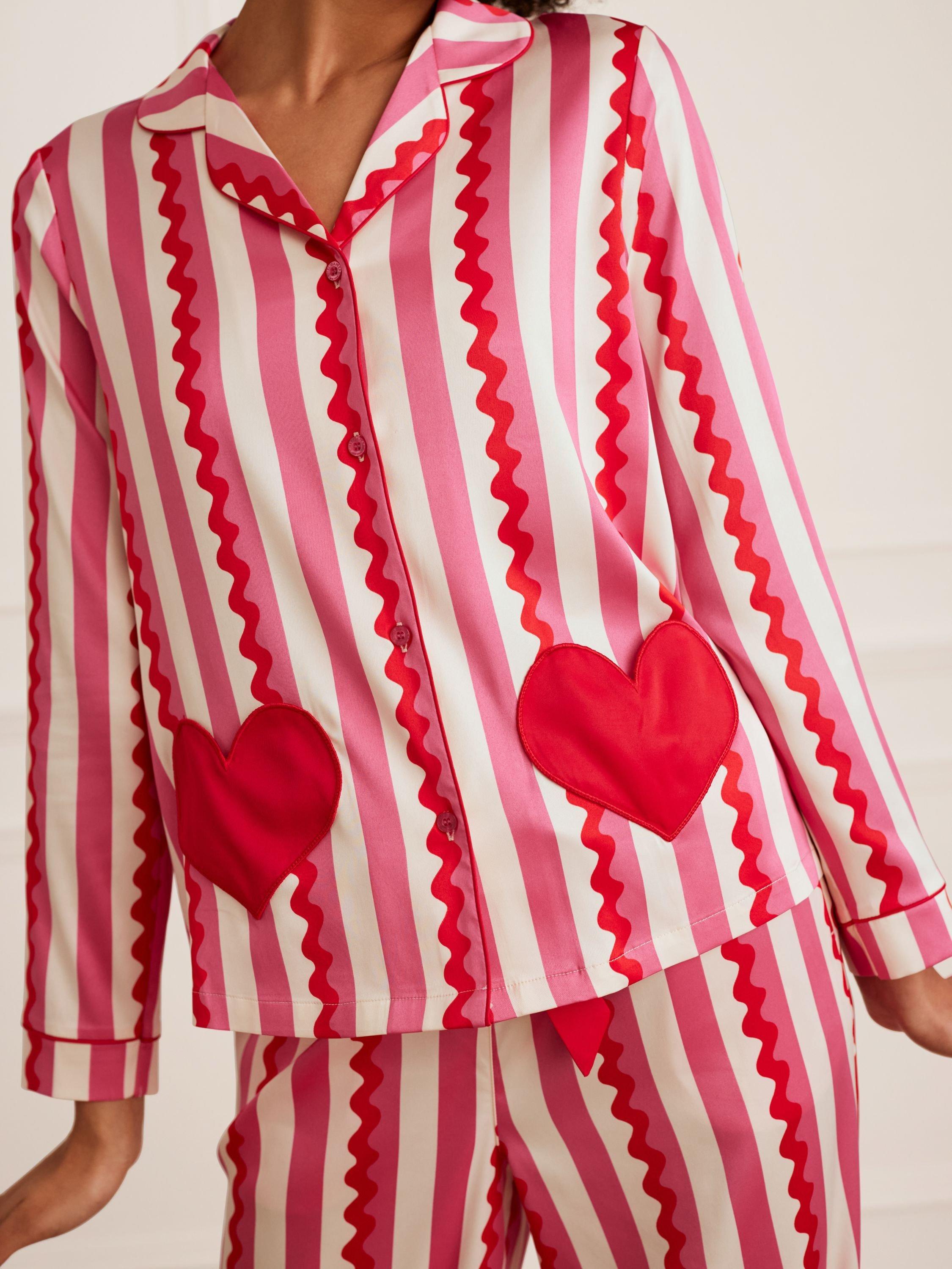 Product image 2 of 5, which shows Chelsea Peers Satin Heart Pocket Stripe Pyjama Set, Pink, 6
