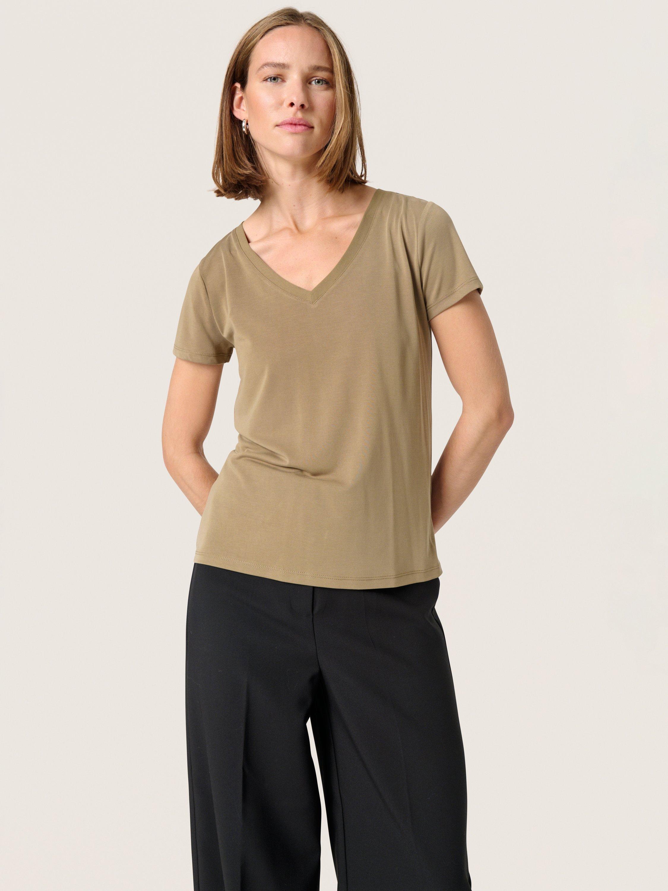 Product image 1 of 6, which shows Soaked In Luxury Columbine T-Shirt, Covert Green, XS