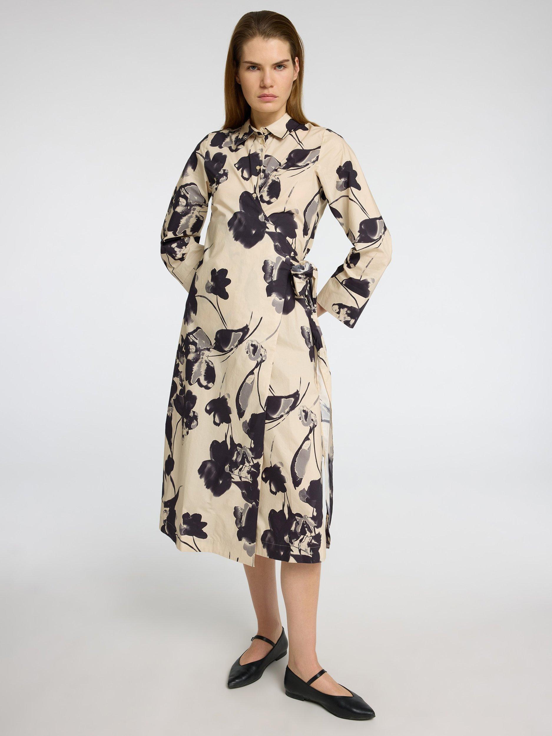 Product image 1 of 6, which shows Selected Aviana Pure Organic Cotton Dress, Beige/Black, 38