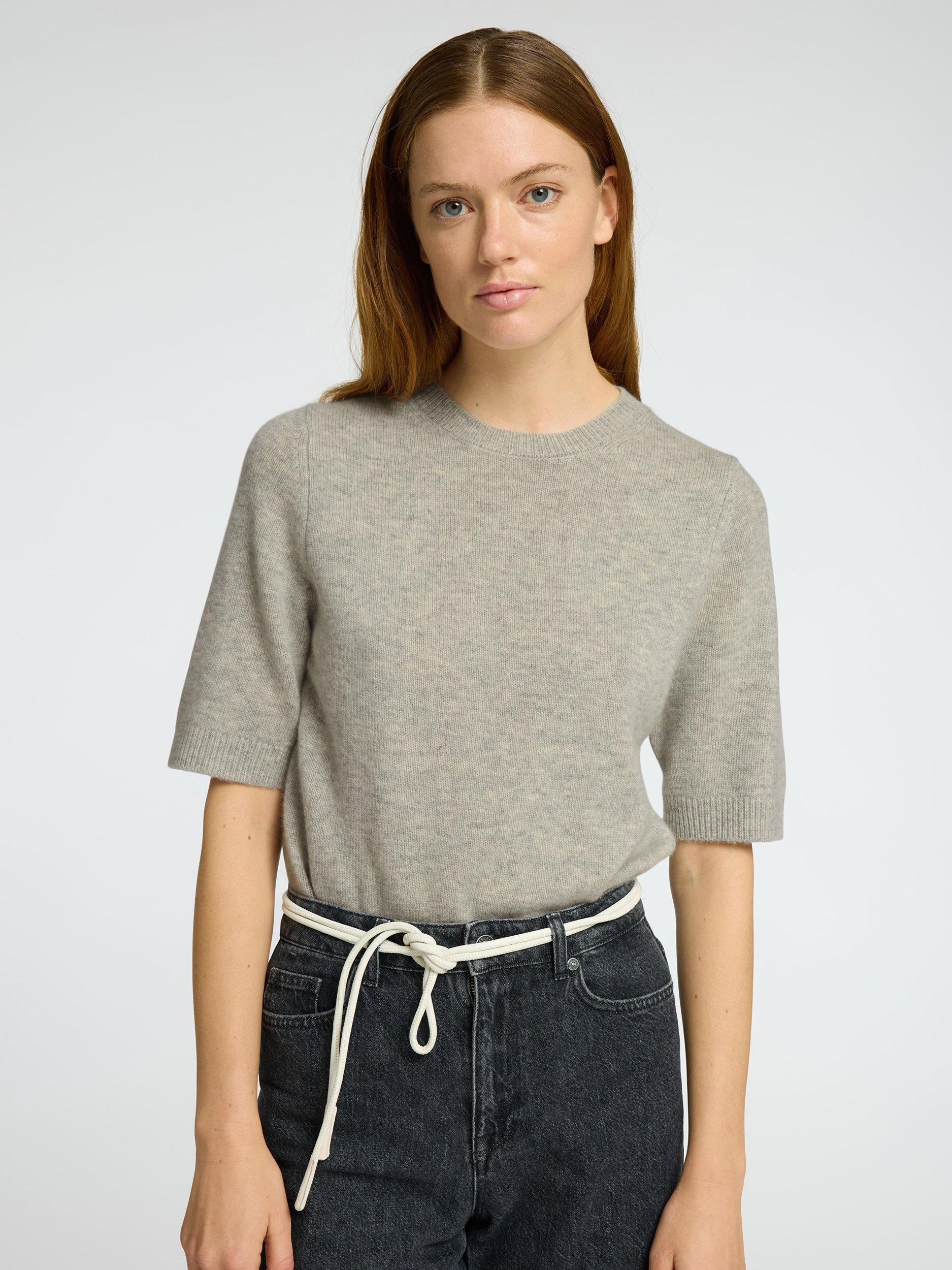 Product image 1 of 6, which shows Selected Cille Wool Cashmere Blend Short Sleeve Jumper, Light Grey Melange, M