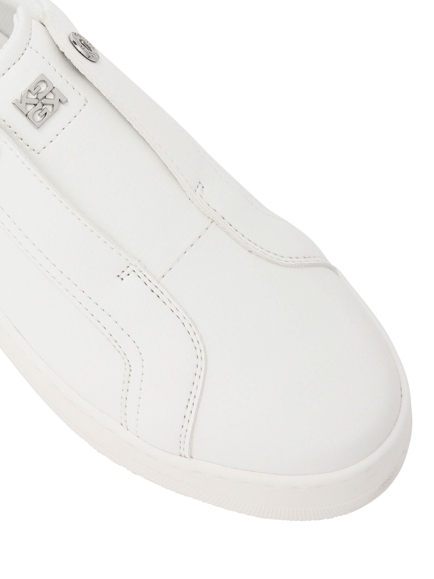 laceless flatform trainers