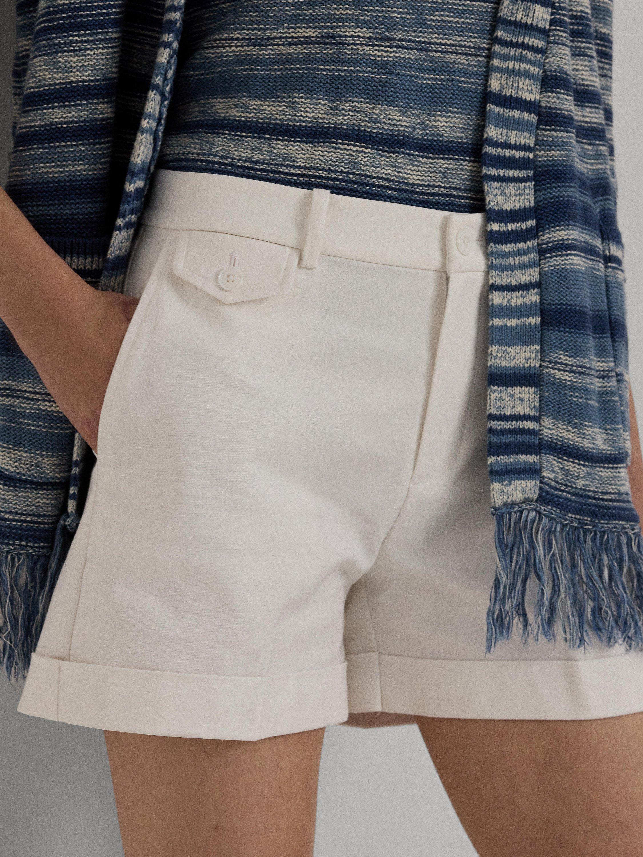 Product image 2 of 4, which shows Lauren Ralph Lauren Yernalie Pleated Double-Faced Stretch Cotton Shorts, White, 8