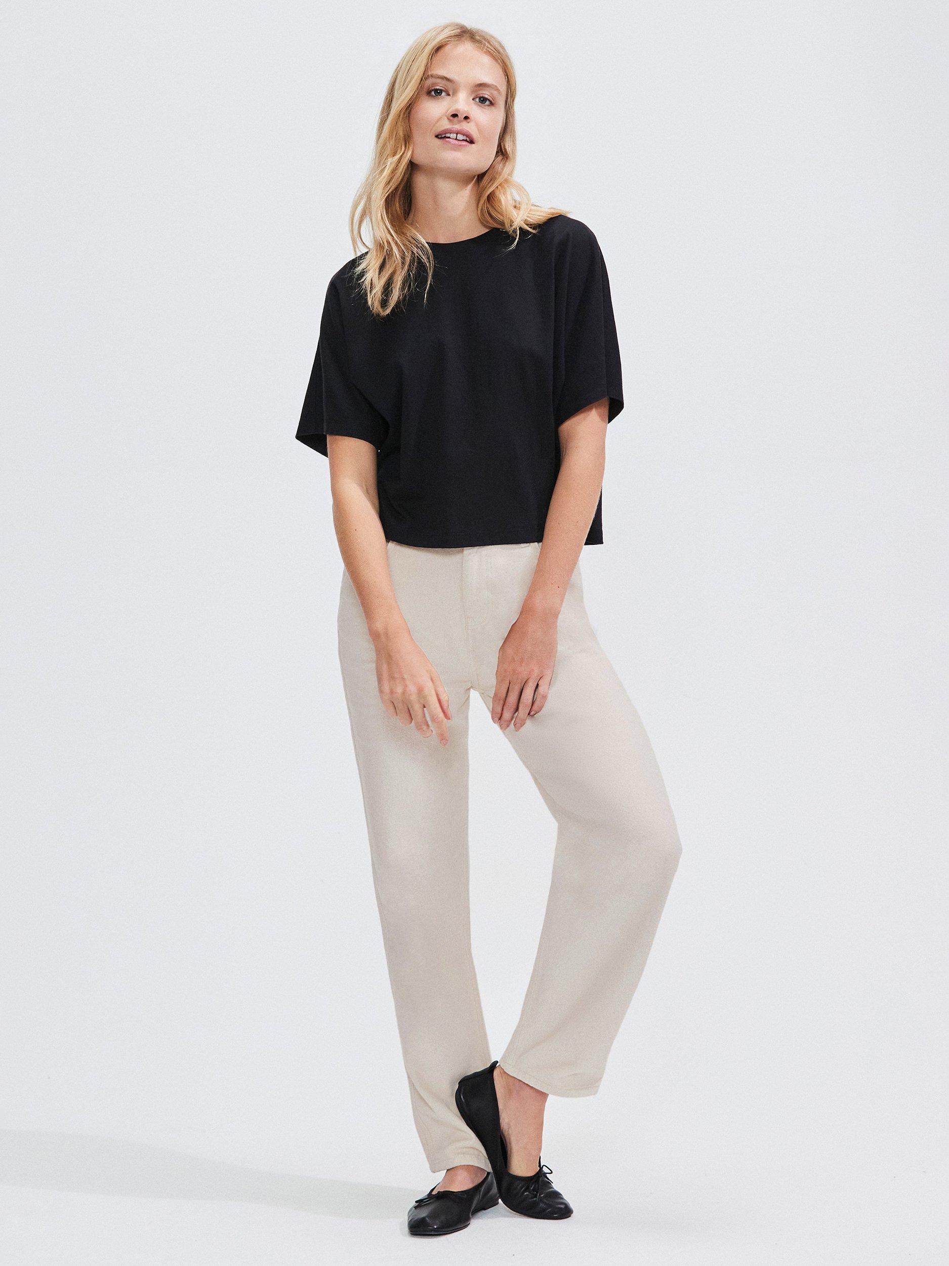 Product image 1 of 5, which shows Ro&Zo Straight Leg Jeans, Natural, 6