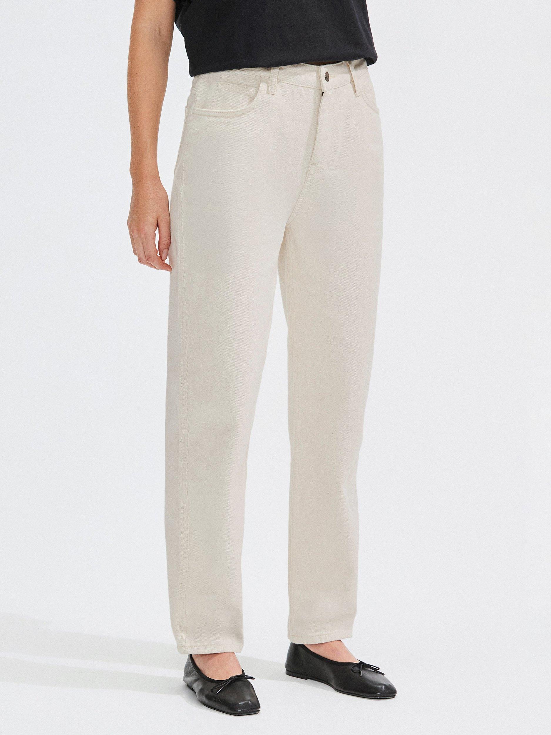 Product image 3 of 5, which shows Ro&Zo Straight Leg Jeans, Natural, 6