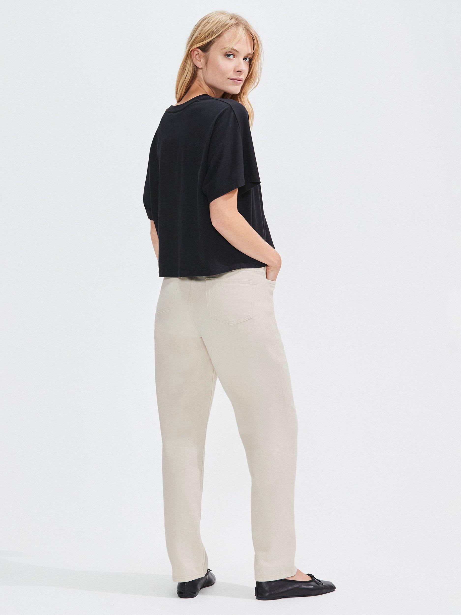 Product image 5 of 5, which shows Ro&Zo Straight Leg Jeans, Natural, 6