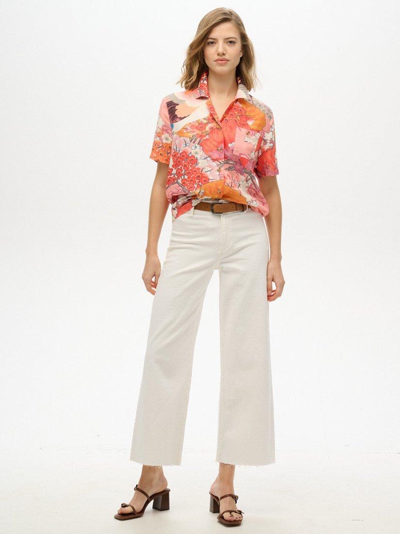 Product image 3 of 5, which shows Superdry Beach Resort Shirt, Kam Coral, 8