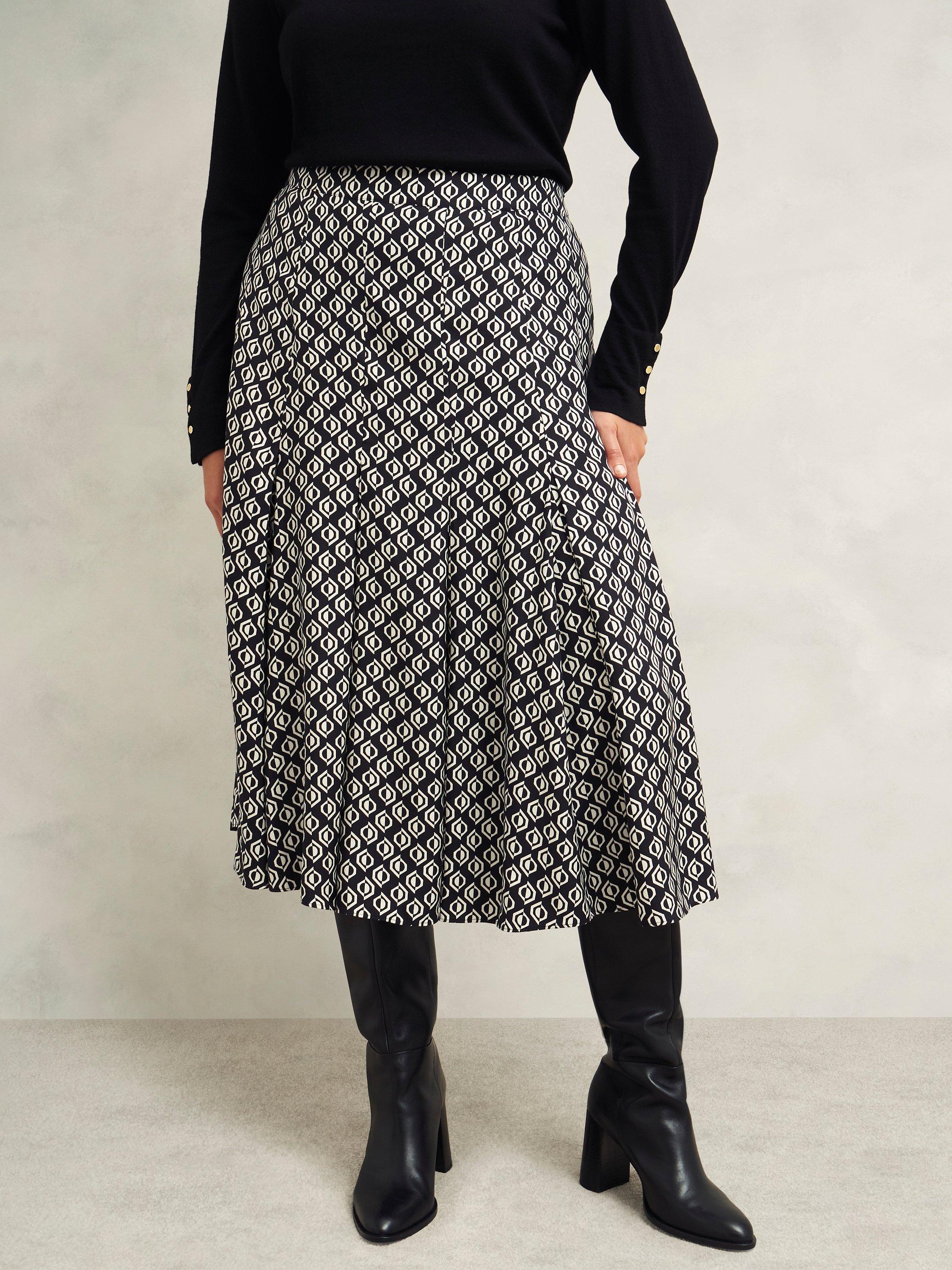 Product image 7 of 7, which shows Hobbs Roxanne Geometric Skirt, Black/Cream, 10