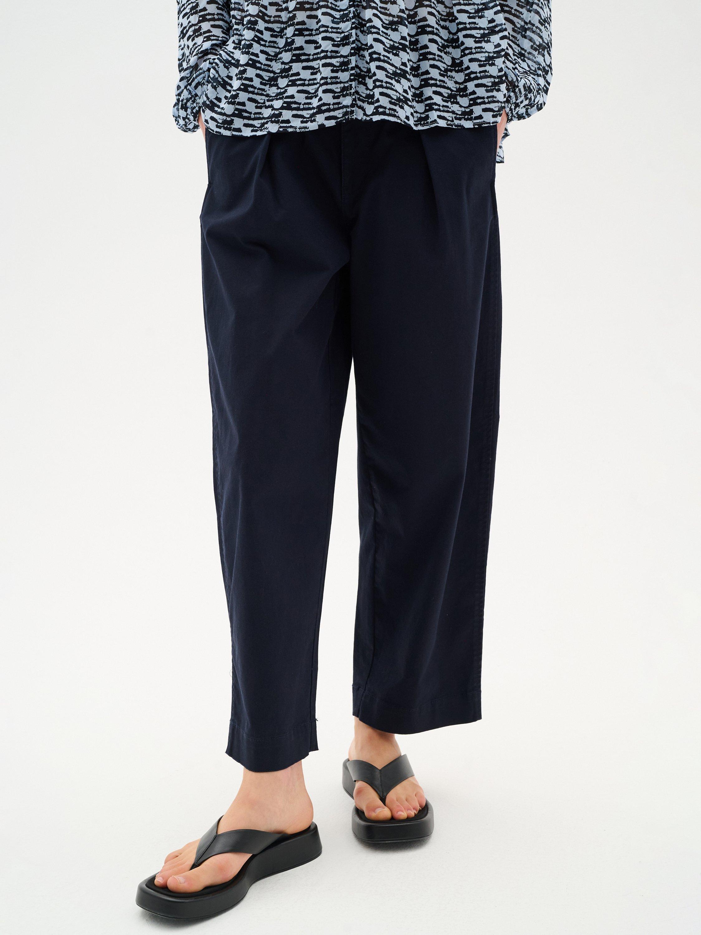 Product image 1 of 5, which shows InWear Sinikka Cropped Loose Fit Trousers, Marine Blue, 16