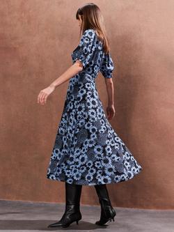 Ro&Zo Daisy Print Ruched Front Dress, Blue/Black - view 2, Blue/Black