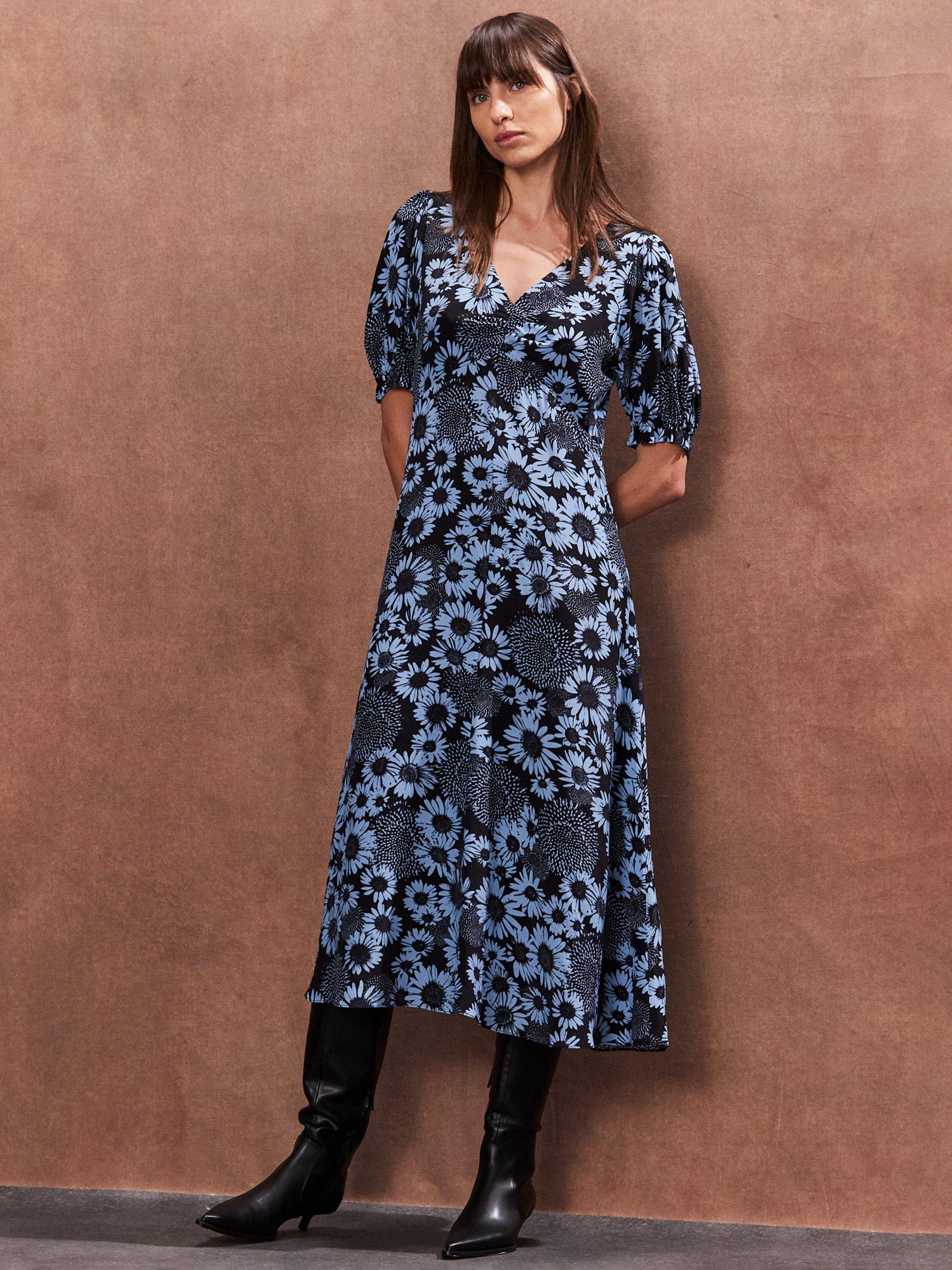 Ro&Zo Petite Daisy Print Ruched Dress, Blue/Multi