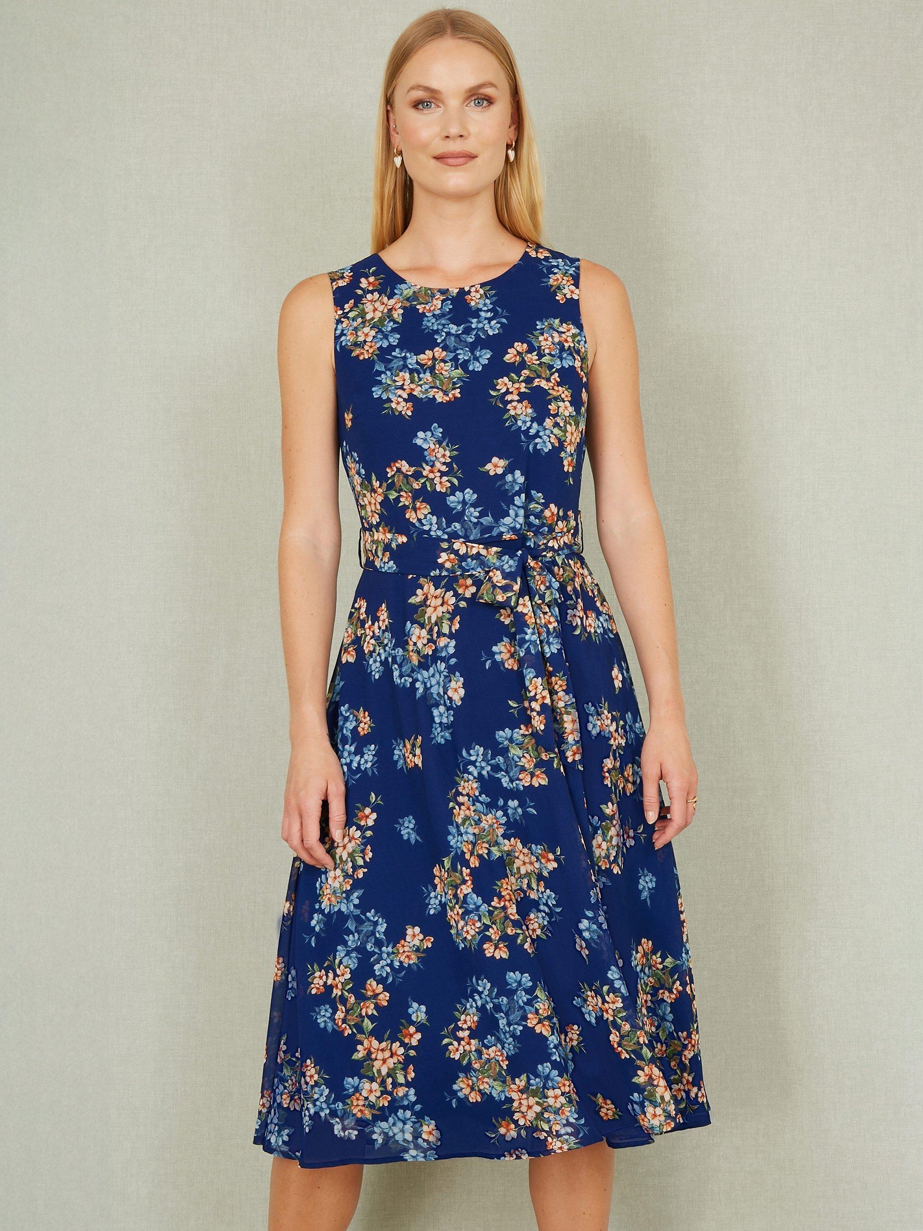 Product image 1 of 4, which shows Yumi Floral Sleeveless Skater Dress, Blue, 8