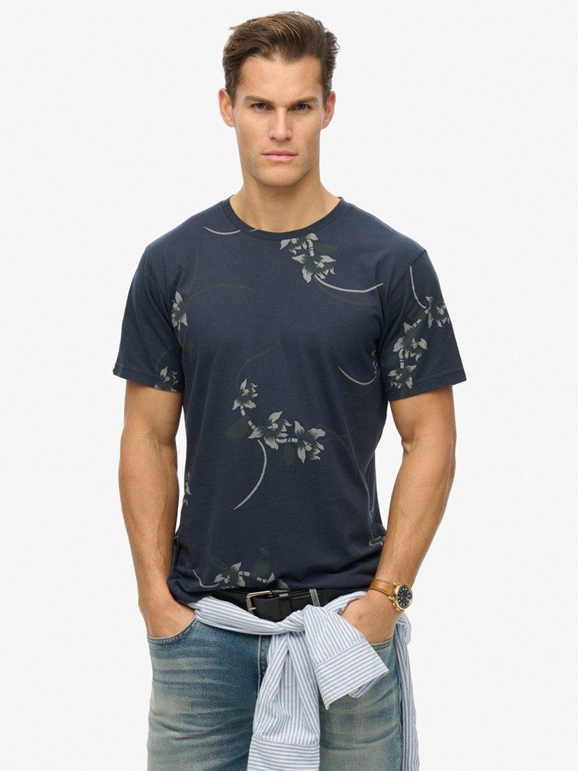 Product image 1 of 4, which shows Superdry Classic Essential Printed T-Shirt, Navy, S