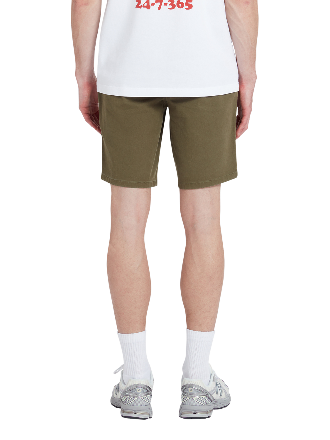 Product image 2 of 5, which shows Farah Hawk Twill Shorts, Olive Green, 30