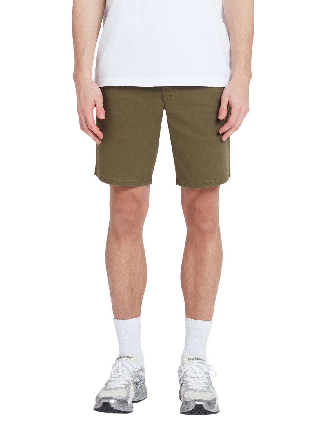 Product image 3 of 5, which shows Farah Hawk Twill Shorts, Olive Green, 30