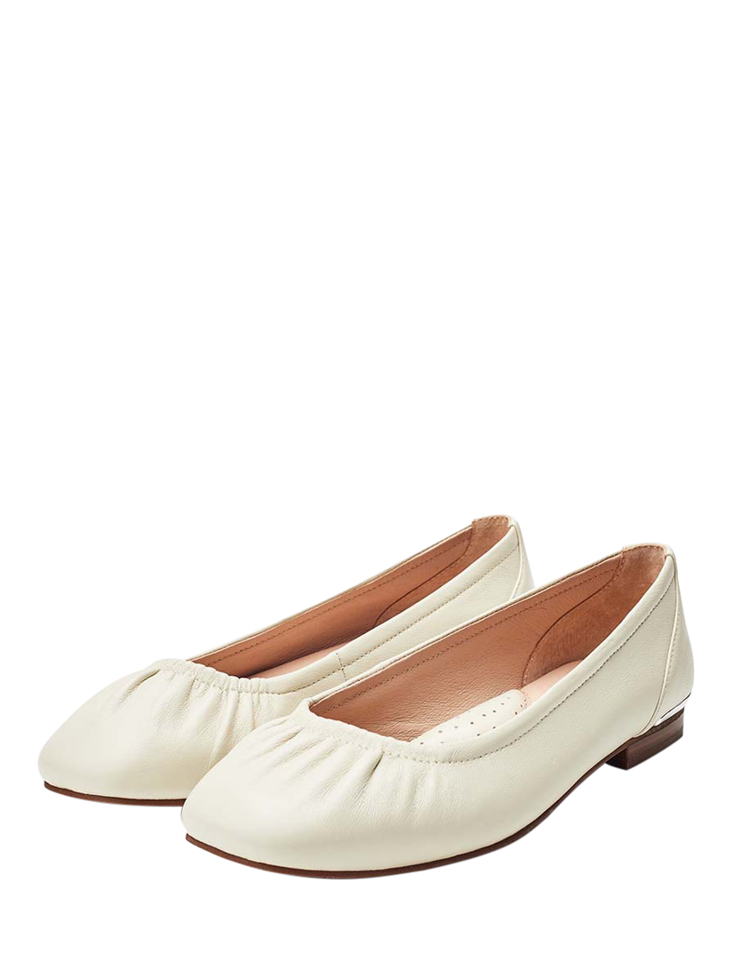 Product image 2 of 4, which shows Moda in Pelle Freesia Leather Ballerina Pumps, White, 3
