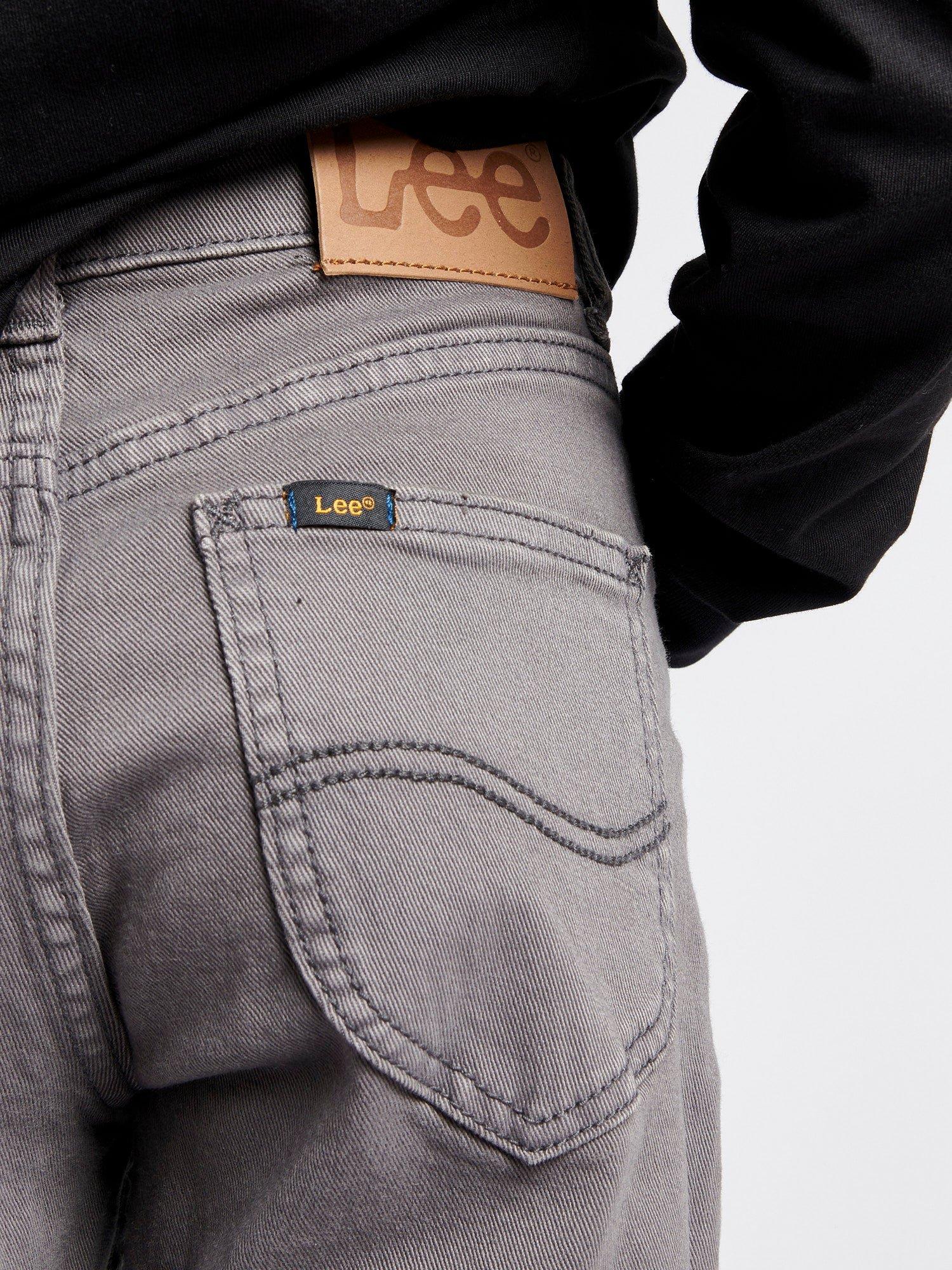 Product image 4 of 8, which shows Lee Kids' Daren Twill Straight Fit Jeans, Thunderstorm, 3-4 years