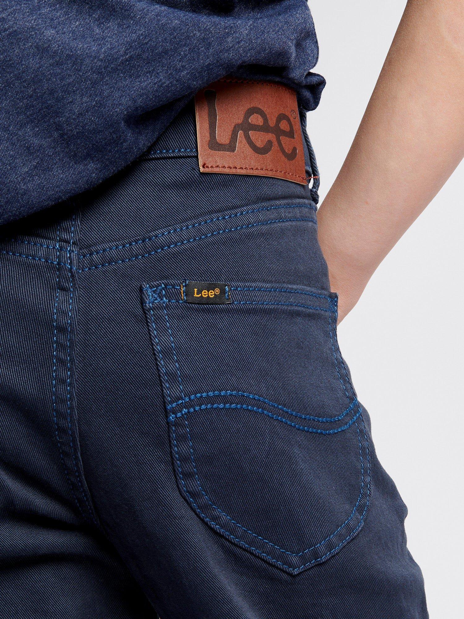 Product image 4 of 8, which shows Lee Kids' Daren Twill Straight Fit Jeans, Navy Blazer, 3-4 years