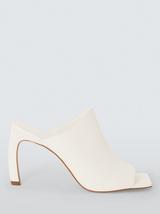 Square Toe