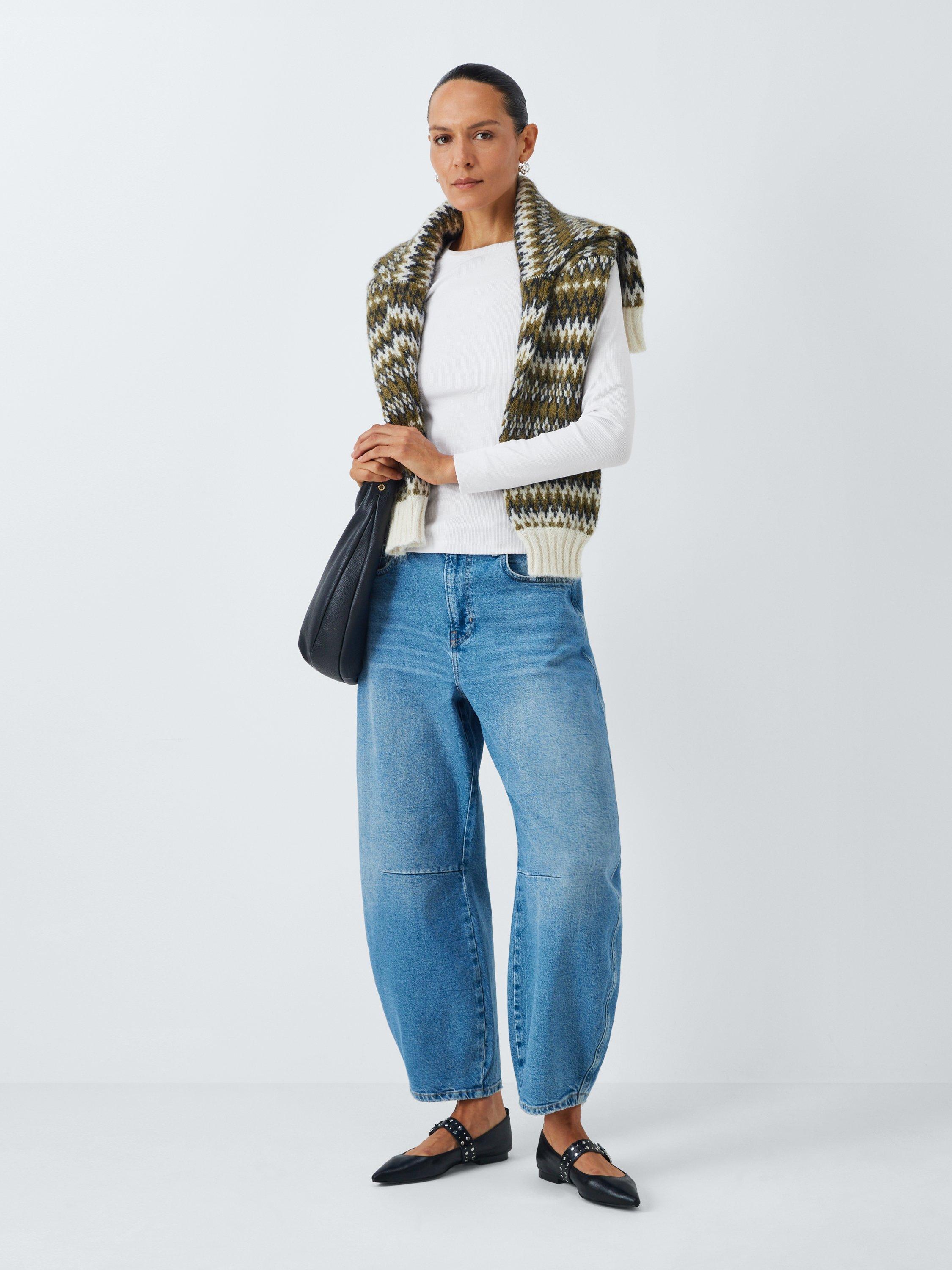 Product image 3 of 6, which shows AND/OR Ribbed Long Sleeve Crew Neck Top, White, 6