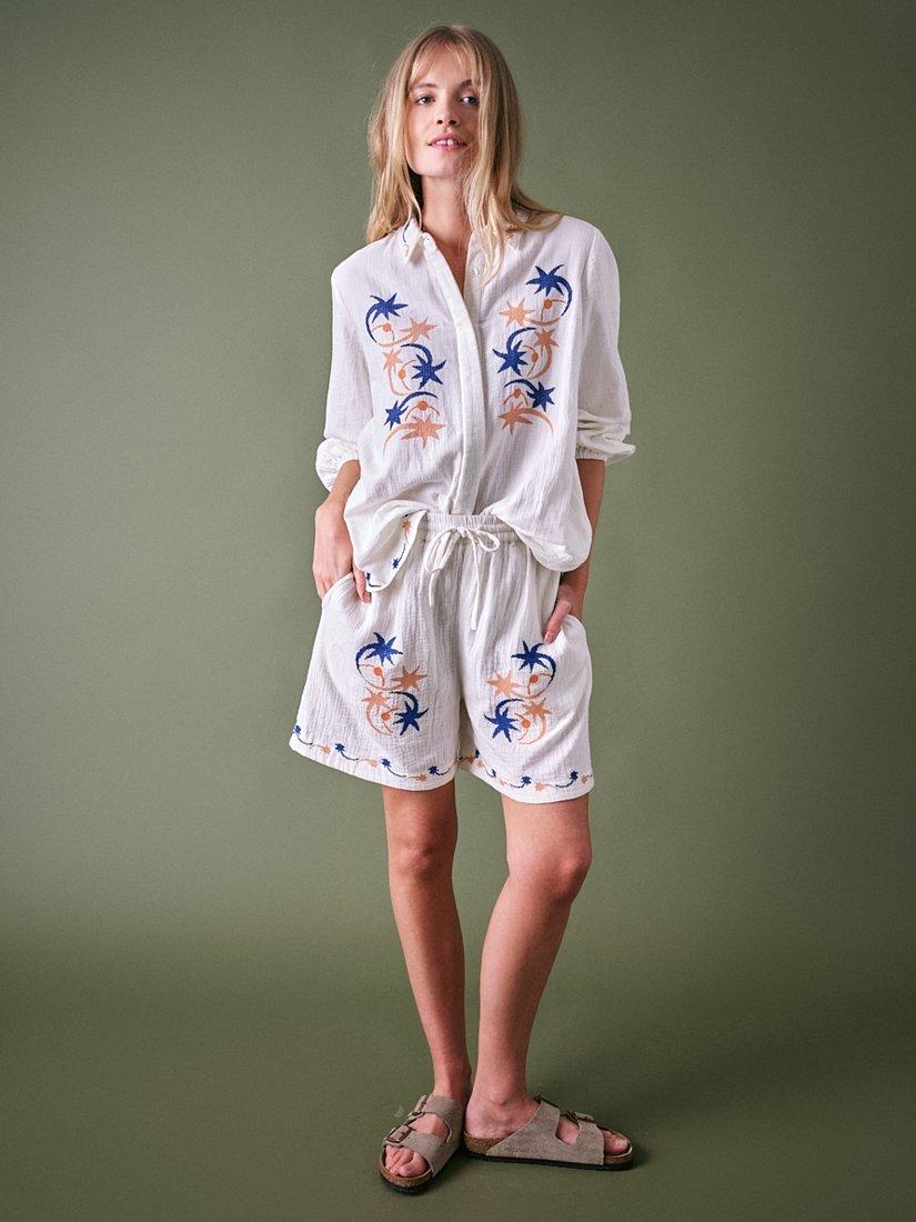 Product image 1 of 5, which shows Cape Cove Celestial Stella Embroidered Top, Egrey Ivory, XS
