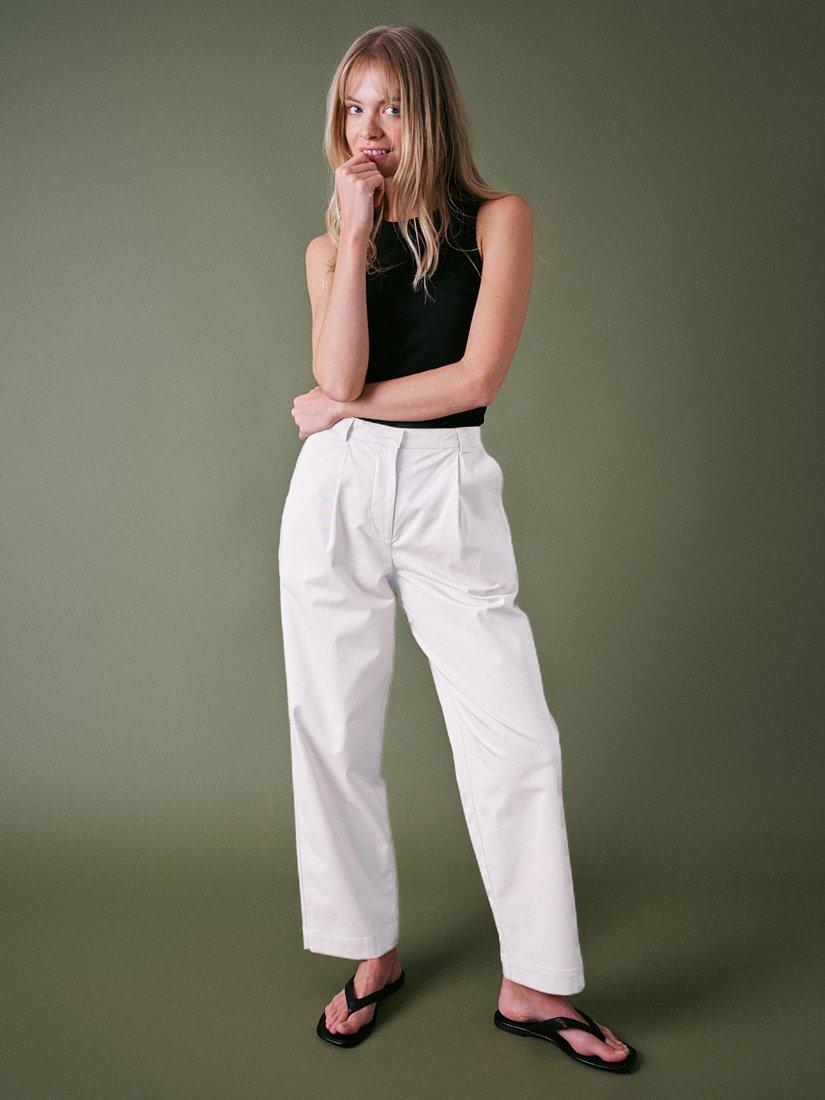 Product image 2 of 6, which shows Cape Cove Sea Relaxed Cropped Trousers, Cream, XS