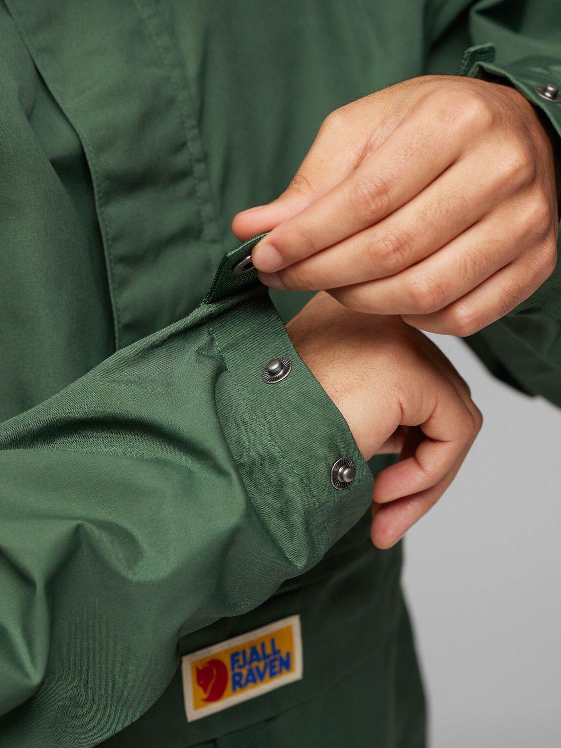 Product image 7 of 11, which shows Fjällräven Vardag Anorak, Deep Patina, S