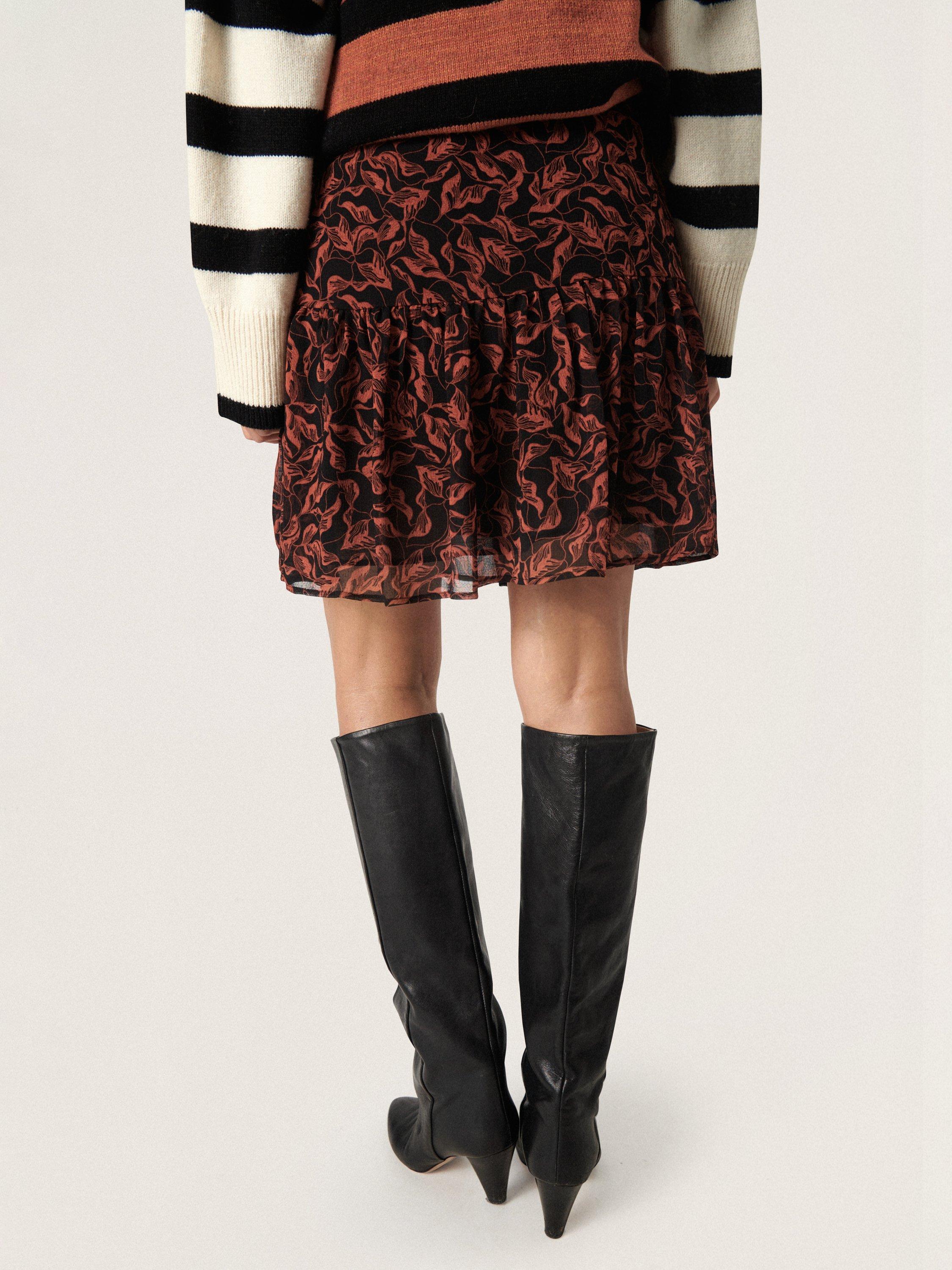 Product image 2 of 6, which shows Soaked In Luxury Luciana Leaves Skirt, Smoked Paprika/Multi, S