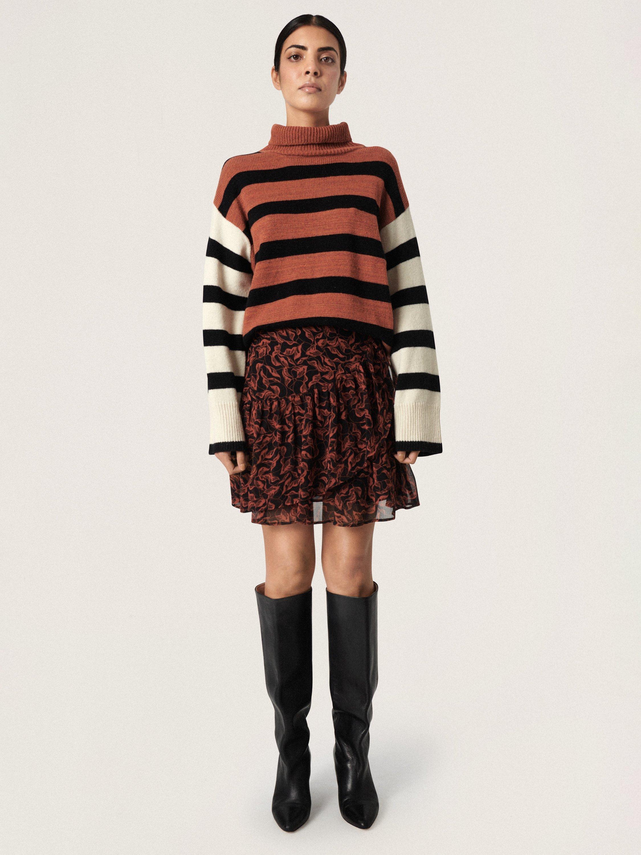 Product image 3 of 6, which shows Soaked In Luxury Luciana Leaves Skirt, Smoked Paprika/Multi, S