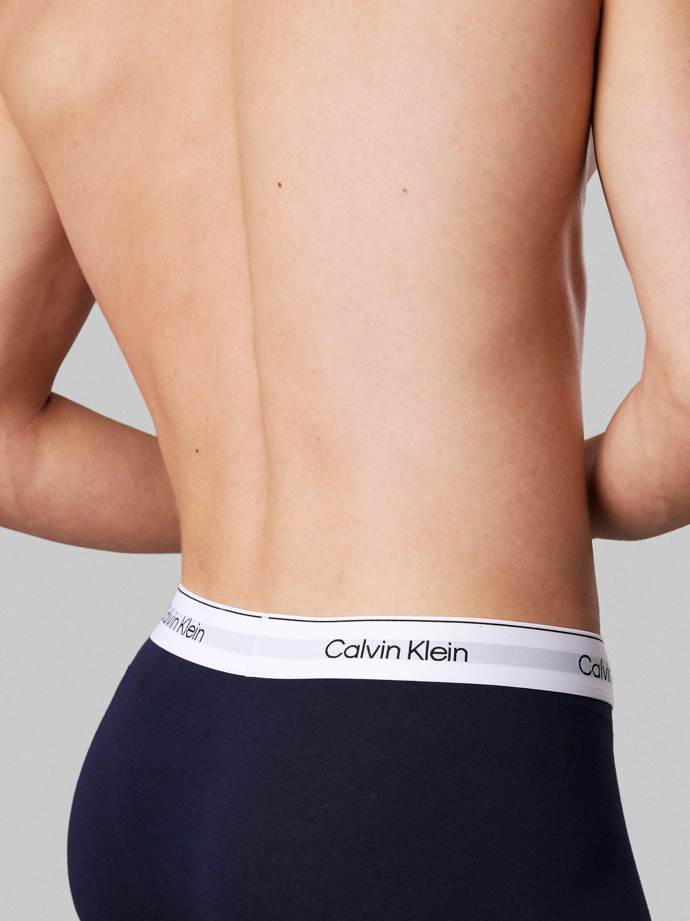 Product image 4 of 6, which shows Calvin Klein Icon Low Rise Stretch Trunks, Pack of 3, Shoreline, Gr Heathe, S