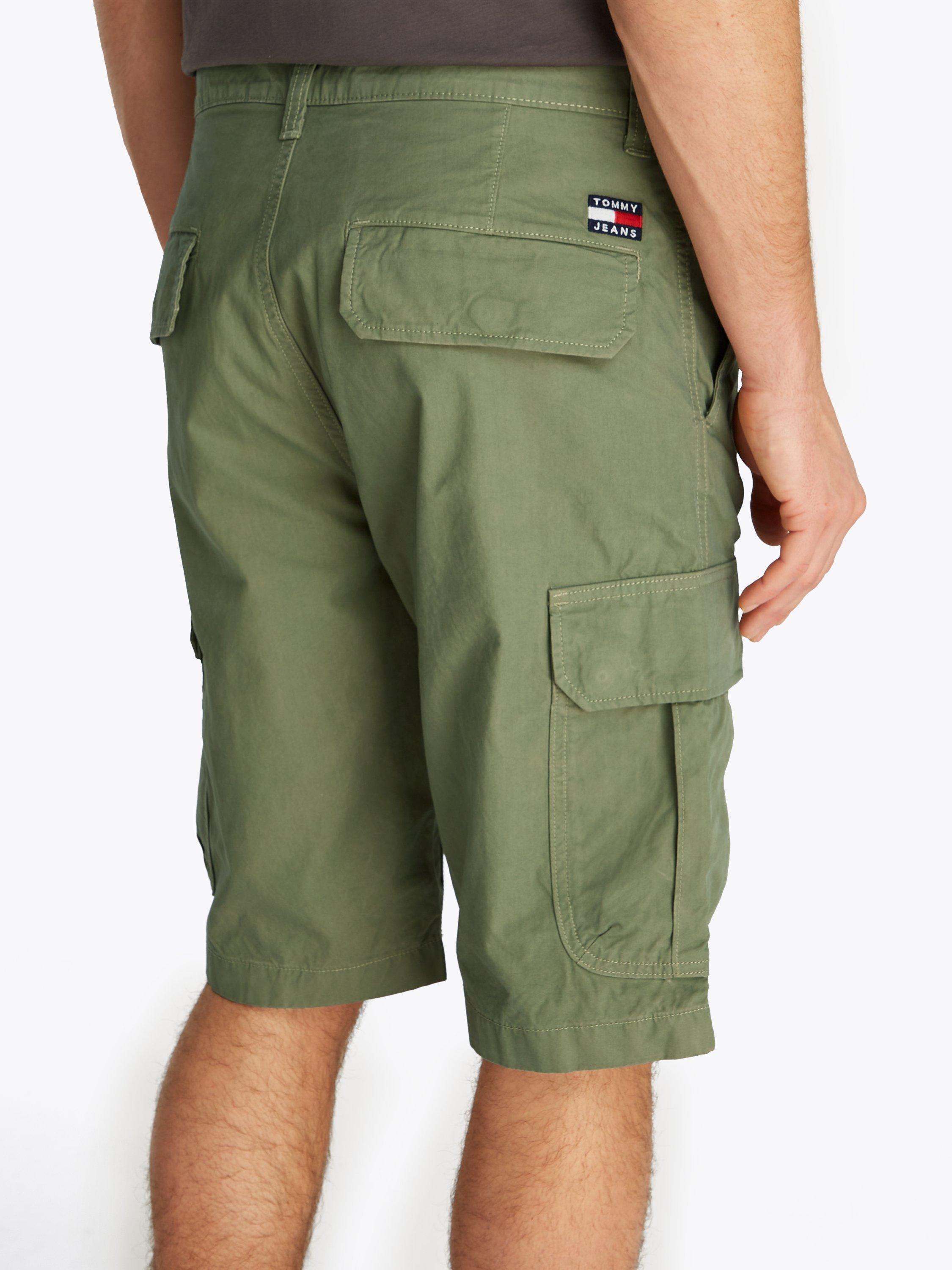 Product image 4 of 8, which shows Tommy Hilfiger Otis Cotton Cargo Shorts, Mid Green, 29R