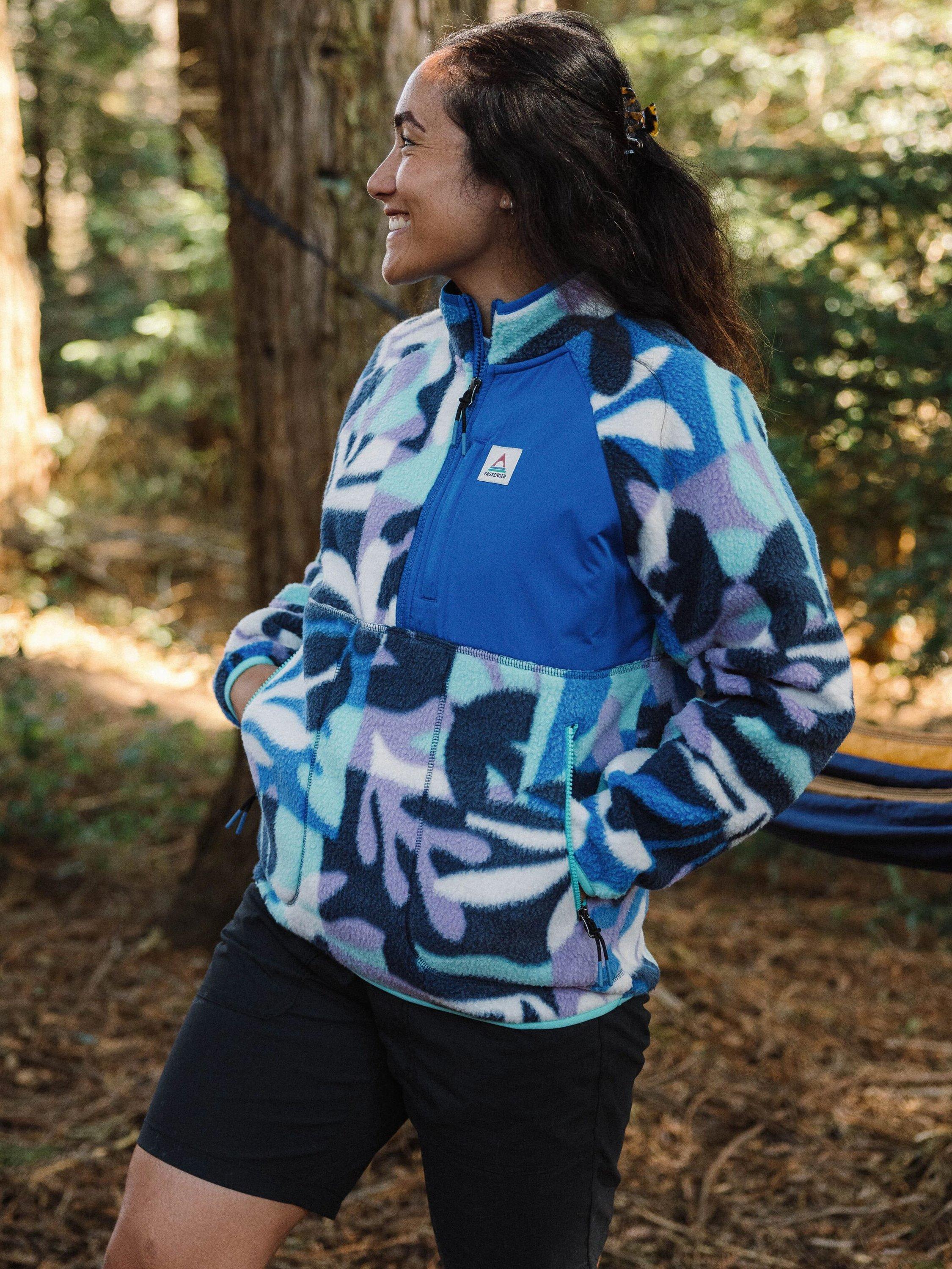 Product image 3 of 6, which shows Passenger Home 2.0 1/2 Zip Fleece, Multi, L