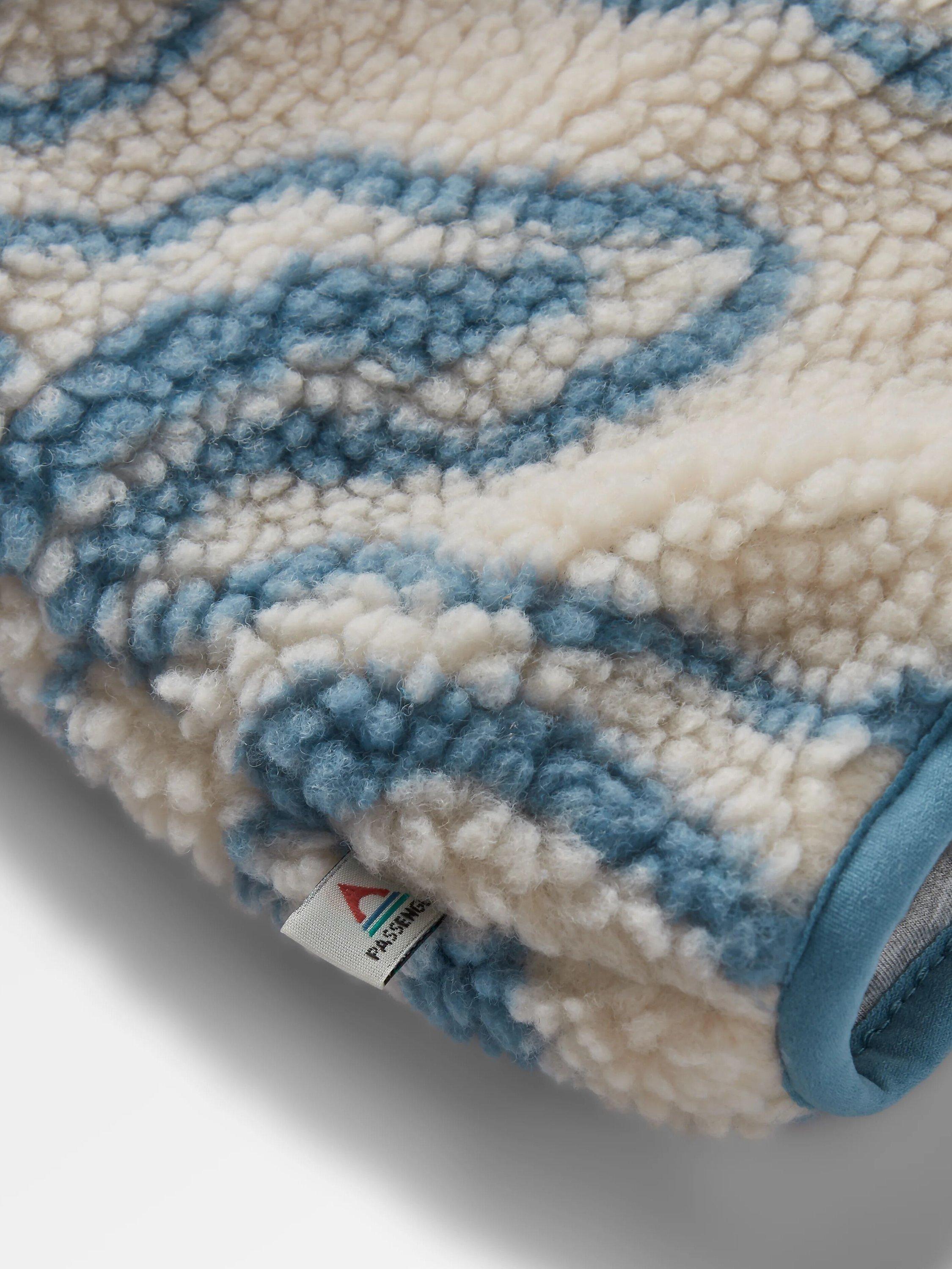 Product image 3 of 5, which shows Passenger Sefton Fleece Jacket, Cream/Blue, XS