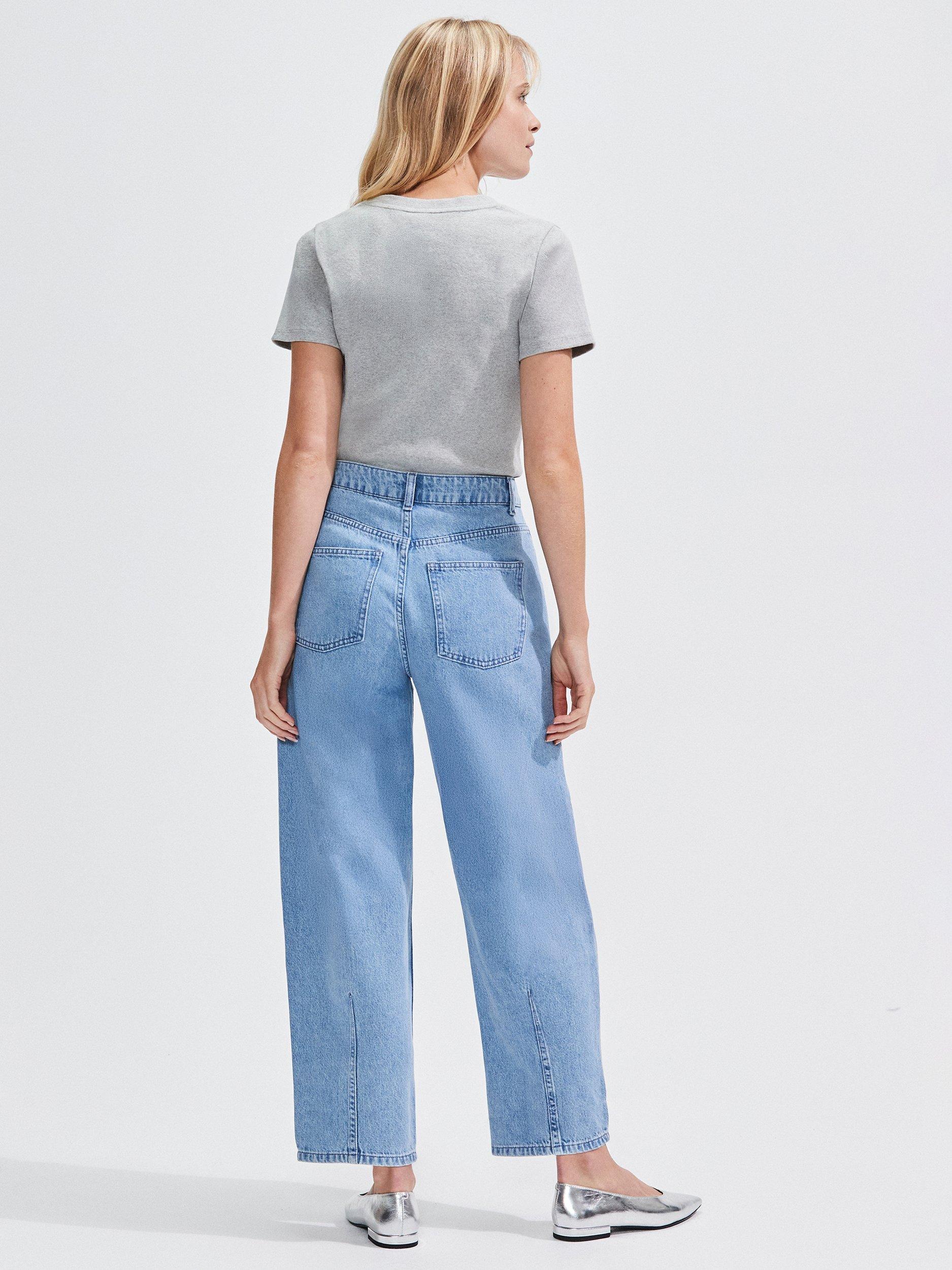 Product image 4 of 4, which shows Ro&Zo Ribbed V-Neck T-Shirt, Grey Marl, S
